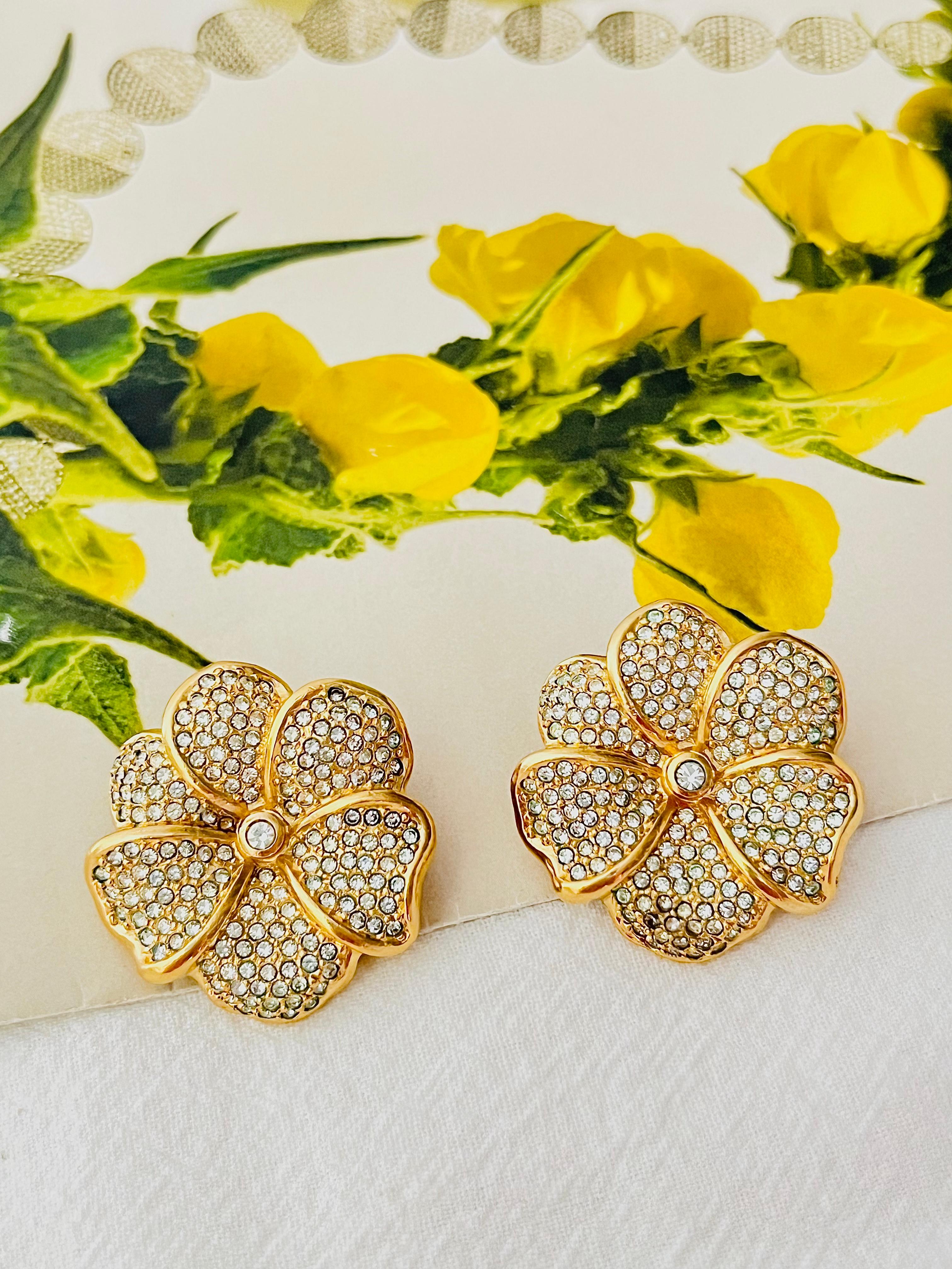 Christian Dior Vintage 1980er Jahre Große glänzende Kristalle Blumen-Clip-Ohrringe (Art déco) im Angebot