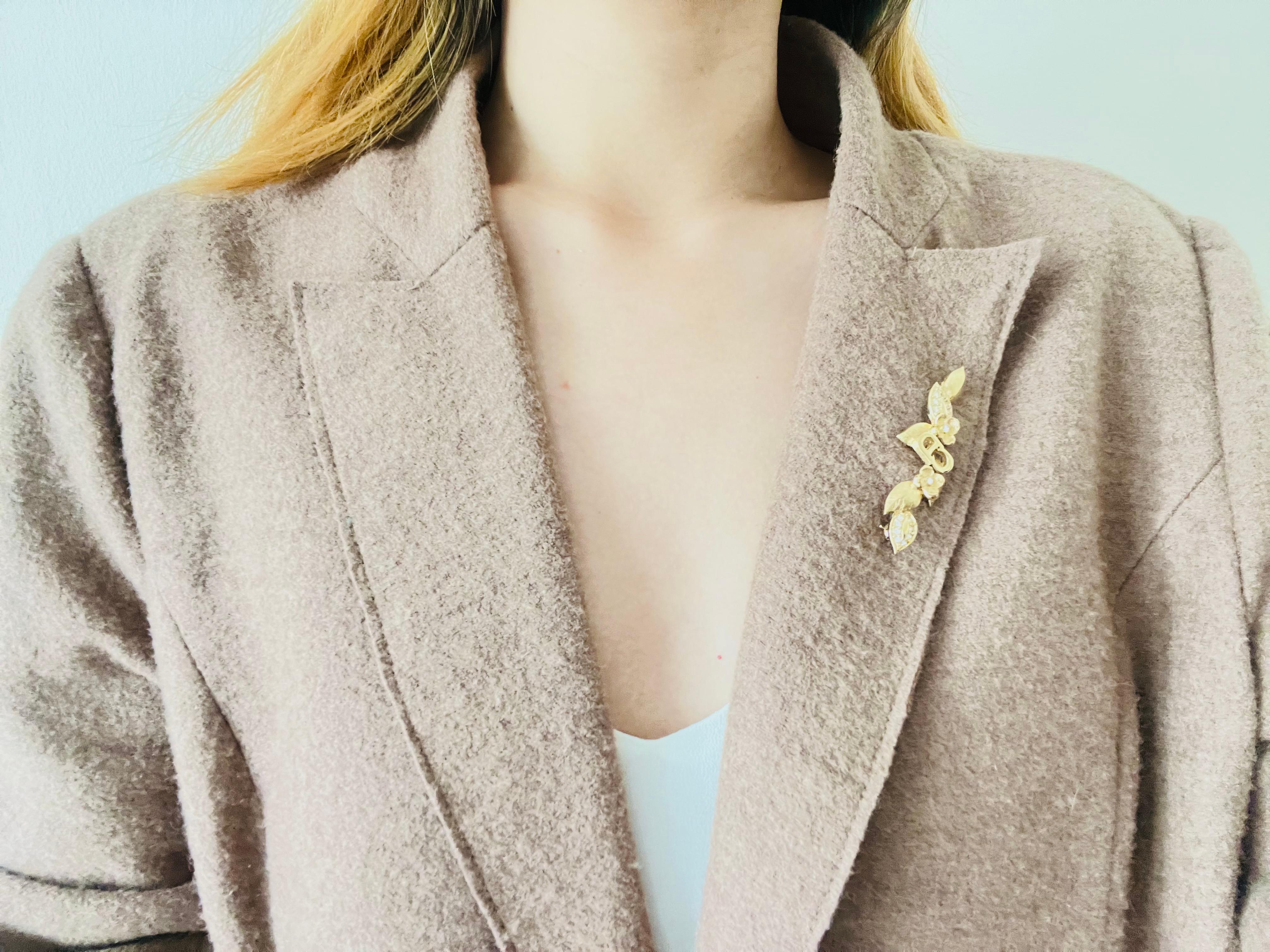Christian Dior Vintage 1980 Logo CD Long Bar Flower Leaf Crystals Gold Brooch 1