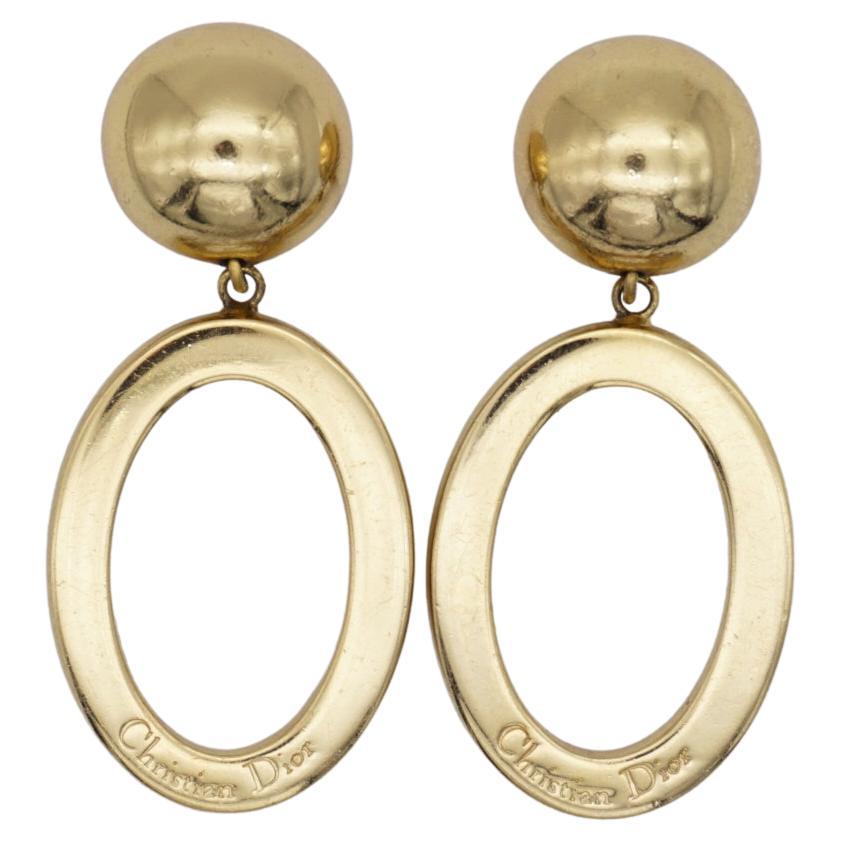 Christian Dior Vintage Años 80 Logo Ovalado Largo Pendientes de Clip con Caída en venta