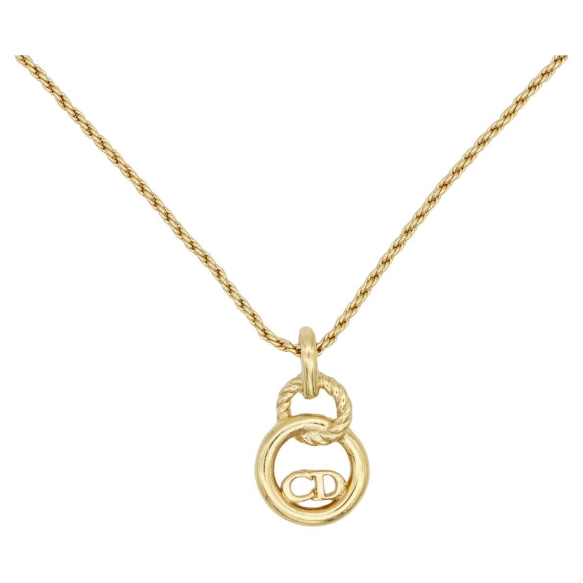 Christian Dior Vintage 1980 Logo Monogram CD Collana con ciondolo a cerchio aperto