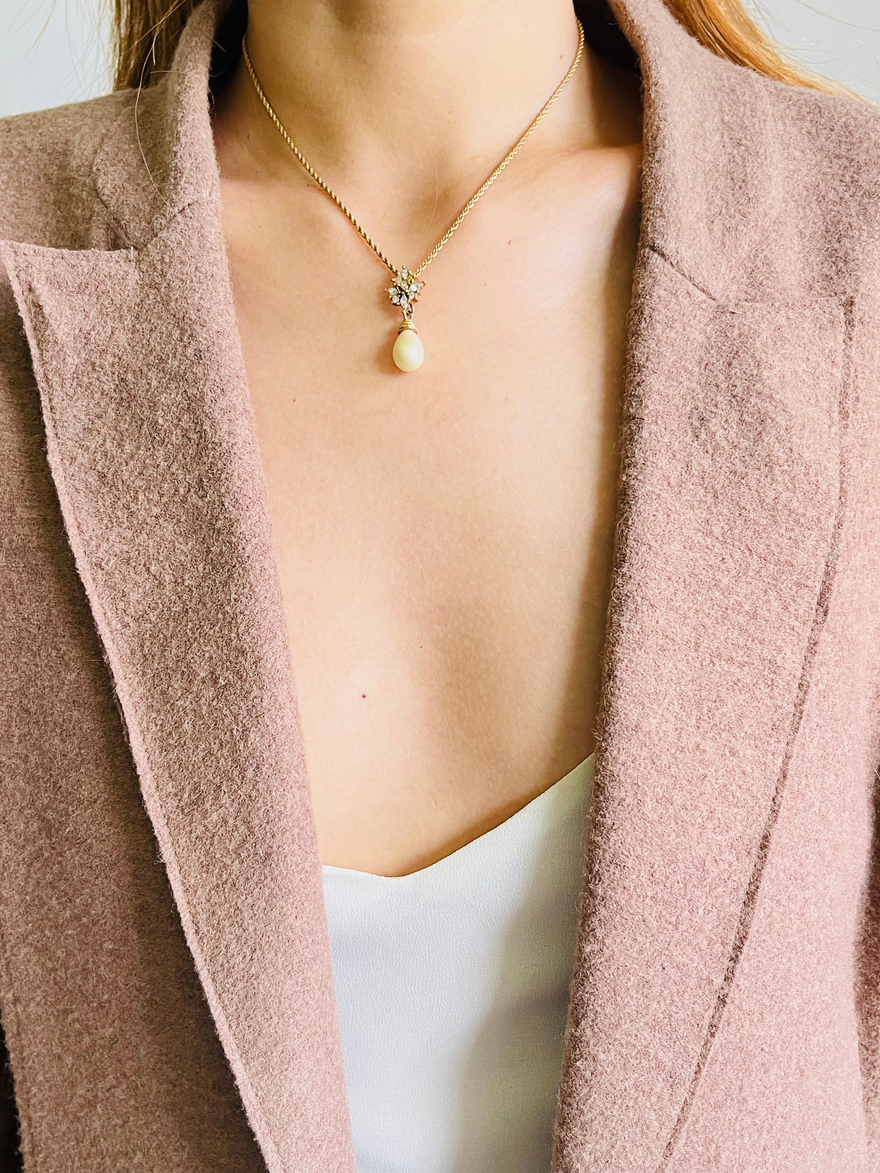 da uomo o donna Christian Dior Collana vintage anni '80 con cristalli marquise e perle bianche a goccia d'acqua in vendita