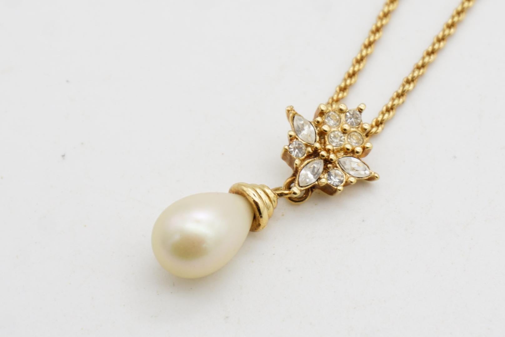 Christian Dior Collana vintage anni '80 con cristalli marquise e perle bianche a goccia d'acqua in vendita 4