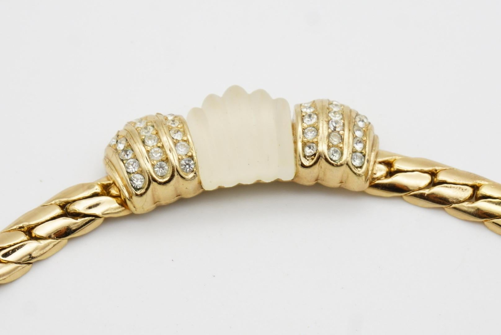 Christian Dior Vintage anni '80 Collana con cristalli cabochon di conchiglia opaca e gelata bianca in vendita 7