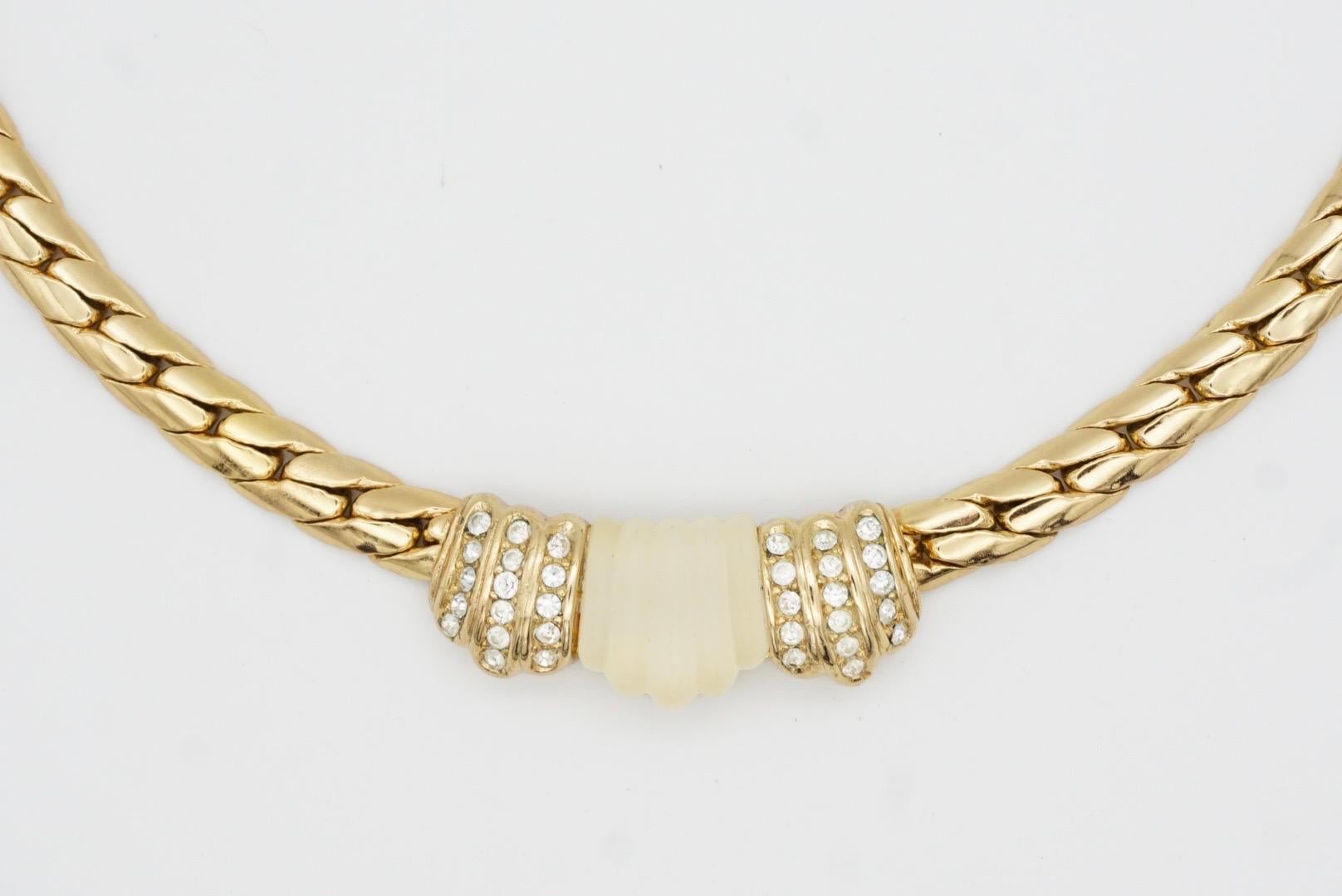 Christian Dior Vintage anni '80 Collana con cristalli cabochon di conchiglia opaca e gelata bianca in vendita 4