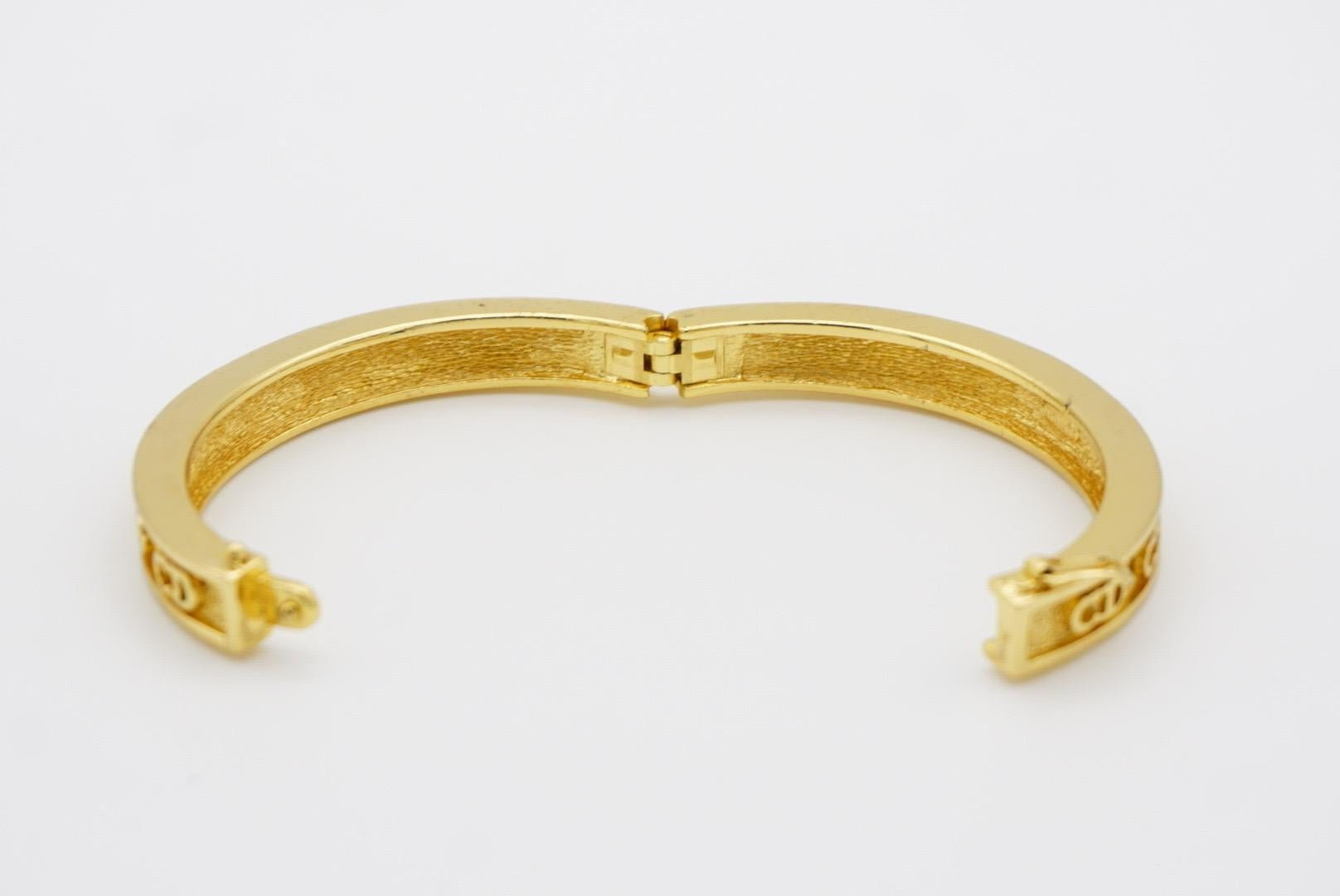 Christian Dior Vintage 1980s Monogram Logo CD Classic Gold Cuff Bangle Bracelet For Sale 9