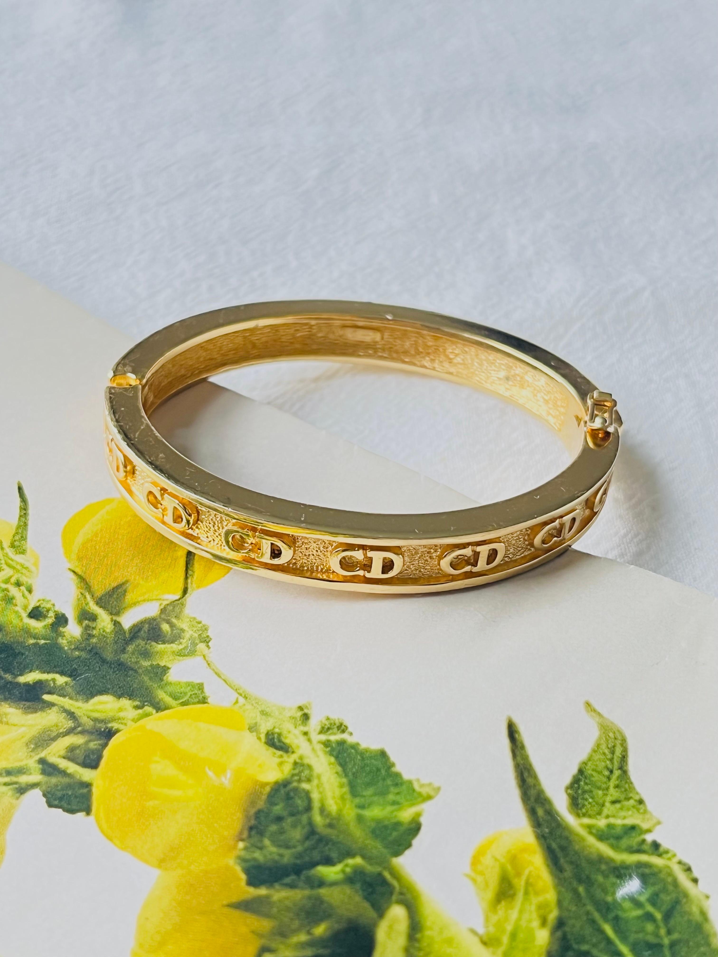 Art Deco Christian Dior Vintage 1980s Monogram Logo CD Classic Gold Cuff Bangle Bracelet For Sale