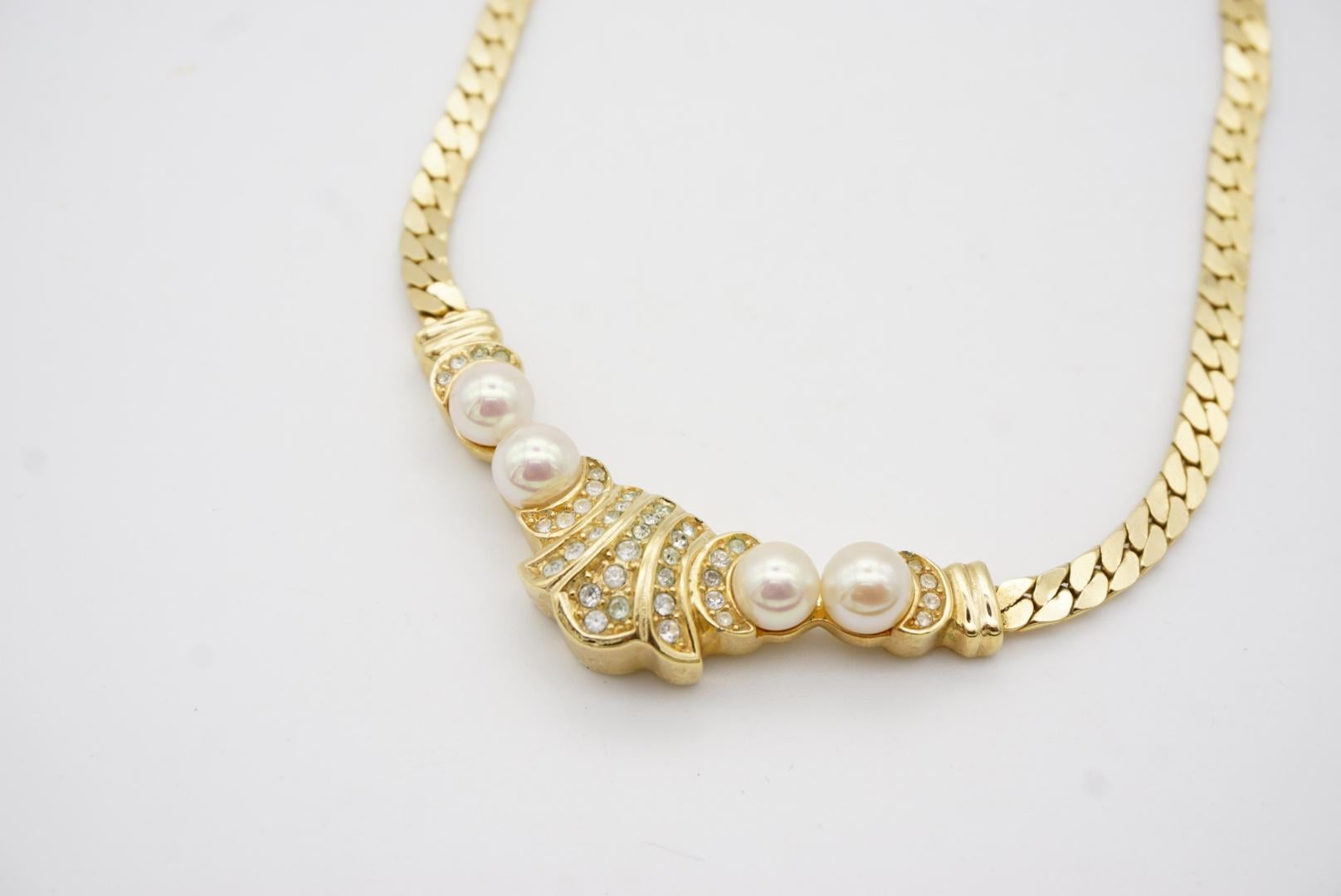 Christian Dior Vintage 1980s Moon Fan Crystals White Pearls Pendant Necklace For Sale 6