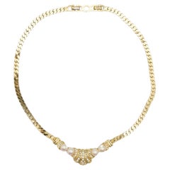 Christian Dior Vintage 1980er Jahre Mond fächer Kristalle Weiße Perlen Anhänger Halskette