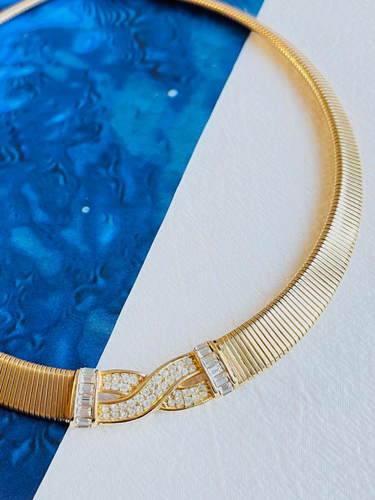 Christian Dior Vintage 1980s Omega Ribbed Interlock Crystal Collar Gold ...