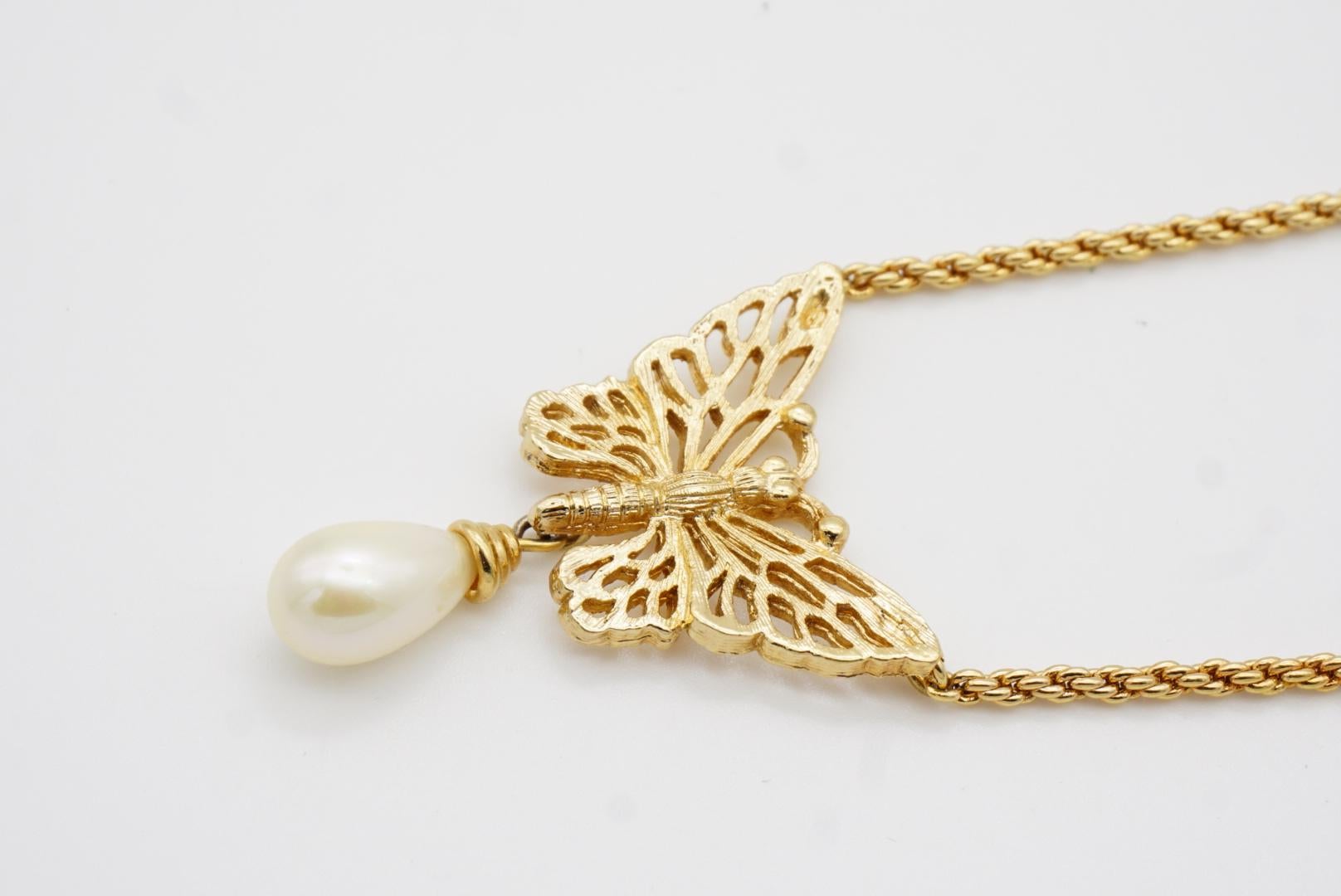 Christian Dior Vintage 1980s Openwork Butterfly White Water Drop Pearl Necklace For Sale 6