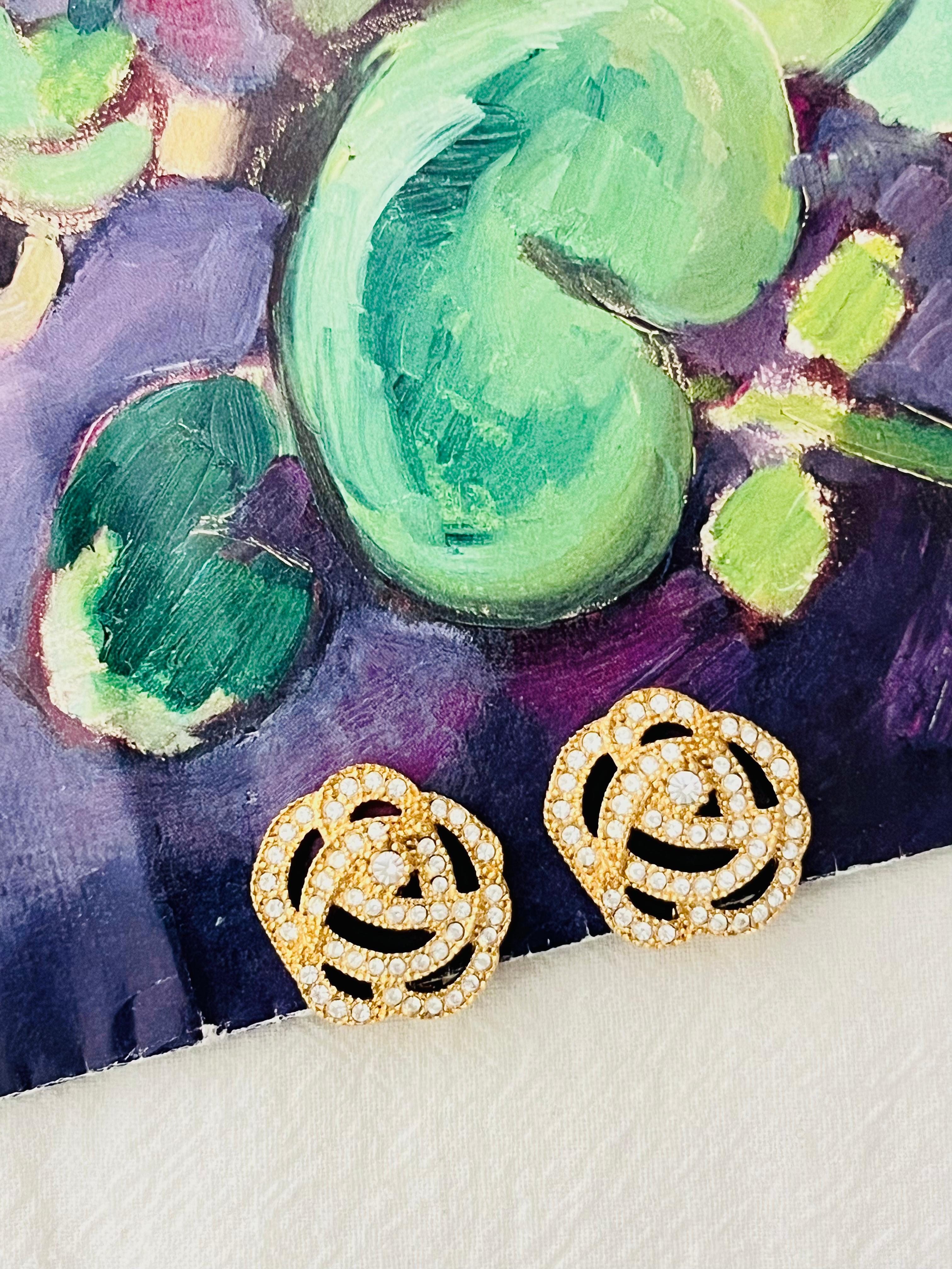 Women's or Men's Christian Dior Vintage 1980s Openwork Rose Camellia Crystals Gold Clip Earrings For Sale