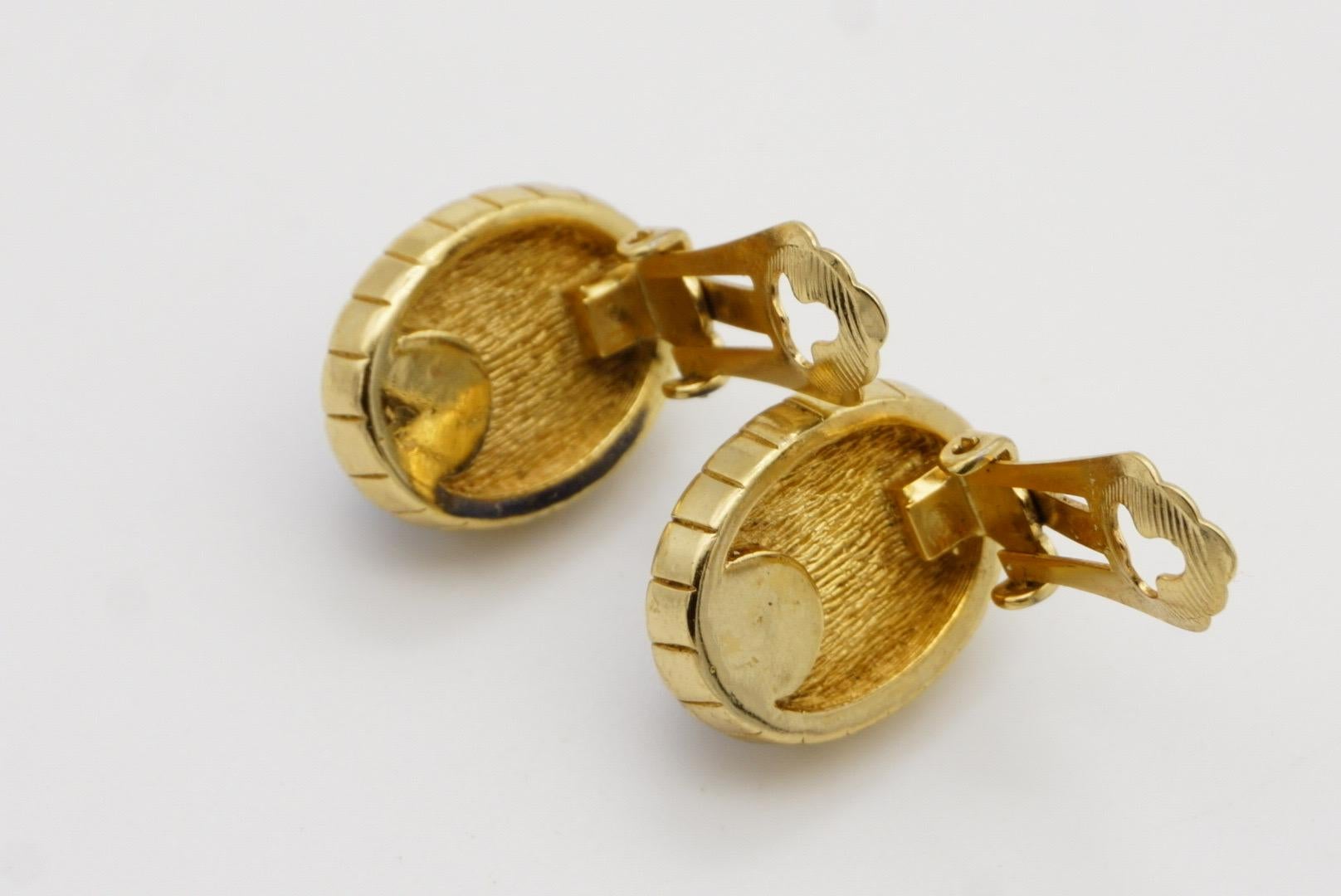 Christian Dior Vintage 1980s Oval Lapis Navy Blue Cabochon Foil Clip Earrings For Sale 8