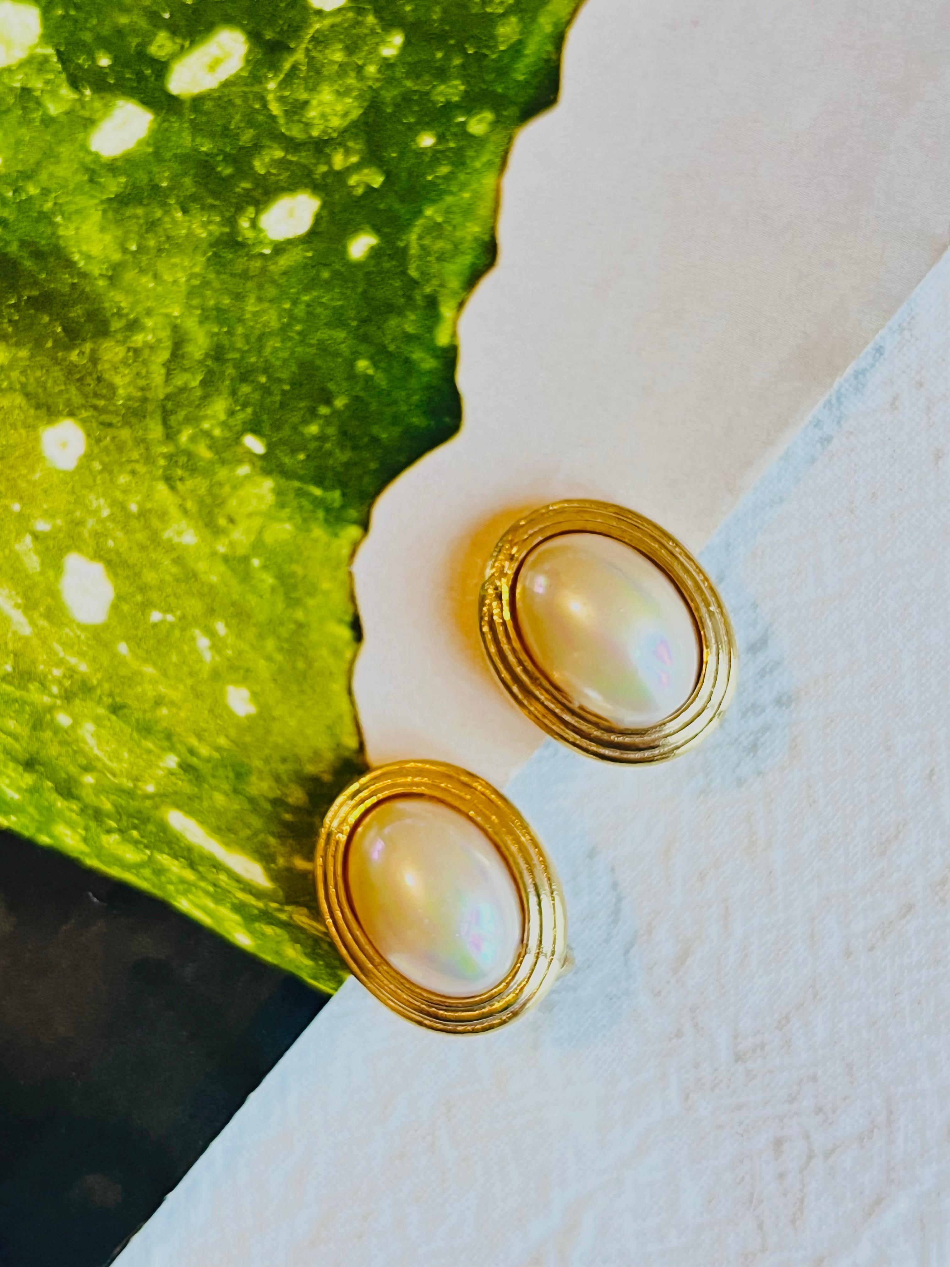 Art Deco Christian Dior Vintage 1980s Oval Large White Pearl Retro Elegant Clip Earrings For Sale