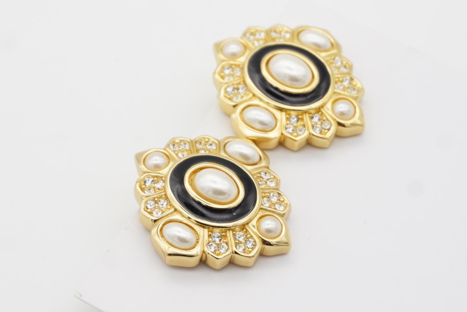 Christian Dior Vintage 1980s Oval Pearl Crystal Black Enamel Gold Clip Earrings For Sale 3