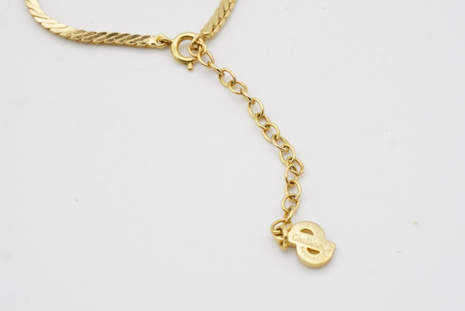 Christian Dior Vintage 1980er Jahre Oval Perle Blume Kristalle Gold Anhänger Halskette im Angebot 7