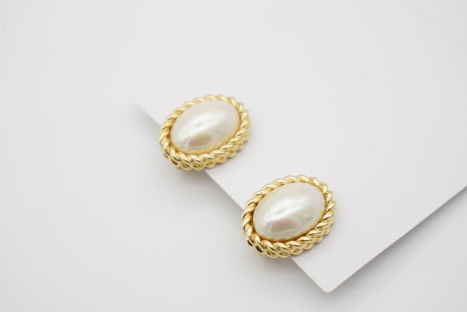 Art Nouveau Christian Dior Vintage 1980s Oval White Pearl Swirl Twist Gold Clip On Earrings  For Sale
