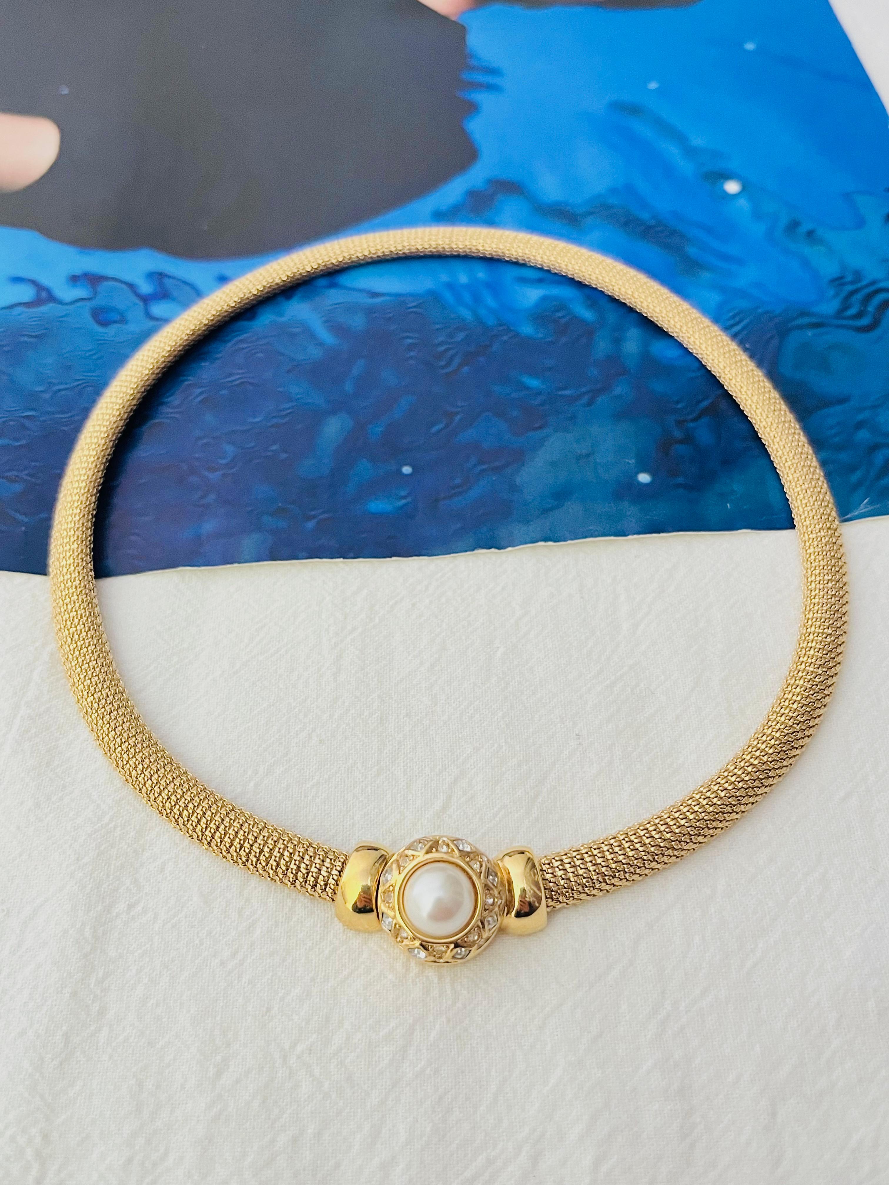 Christian Dior Vintage 1980er Jahre Perle Quadratische Kristalle Knopf Omega Mesh Halskette im Zustand „Hervorragend“ im Angebot in Wokingham, England