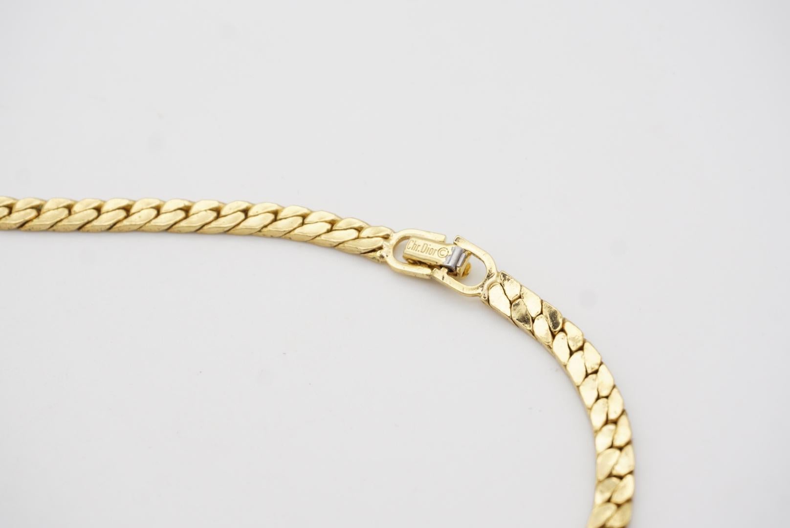 Christian Dior, collier pendentif en forme de goutte d'eau en cristal violet et améthyste, années 1980 en vente 8