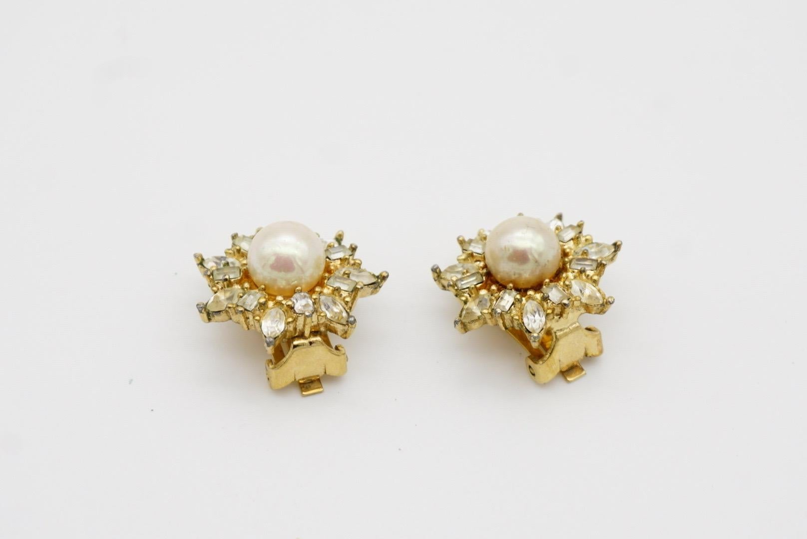 Christian Dior Vintage 1980s Radiant Flower Snowflake Pearl Crystals Earrings For Sale 5