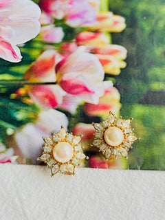 Christian Dior Vintage 1980s Radiant Flower Snowflake Pearl Crystals Earrings