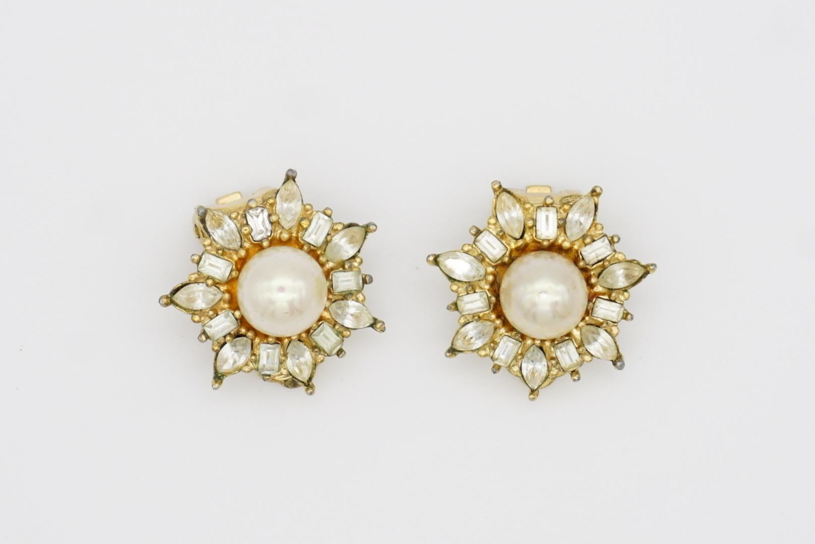 Christian Dior Vintage 1980s Radiant Flower Snowflake Pearl Crystals Earrings For Sale 3