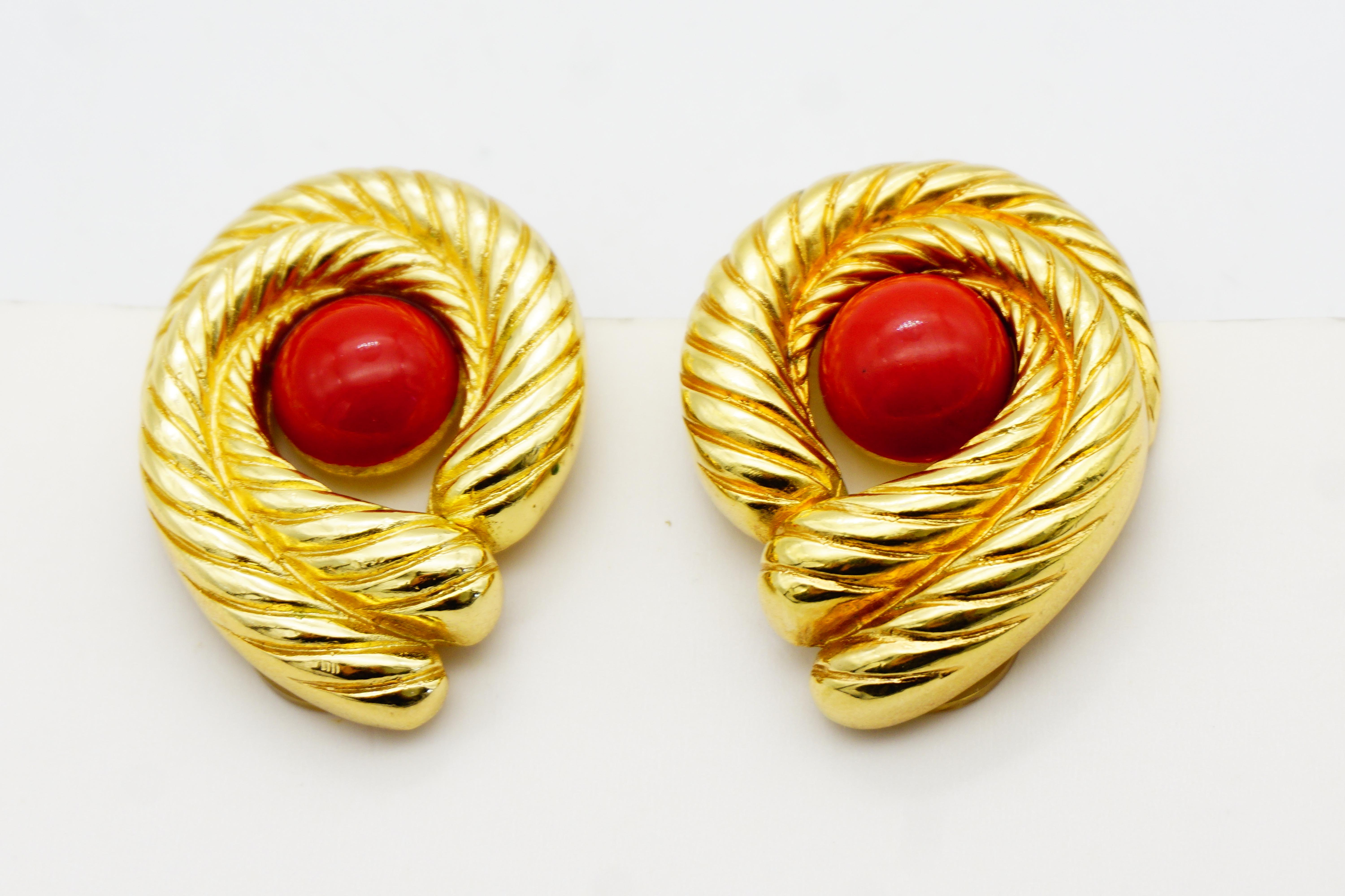 Christian Dior Vintage 1980s Rot Cabochon Double Swirl Twist Rope Clip Ohrringe im Angebot 4
