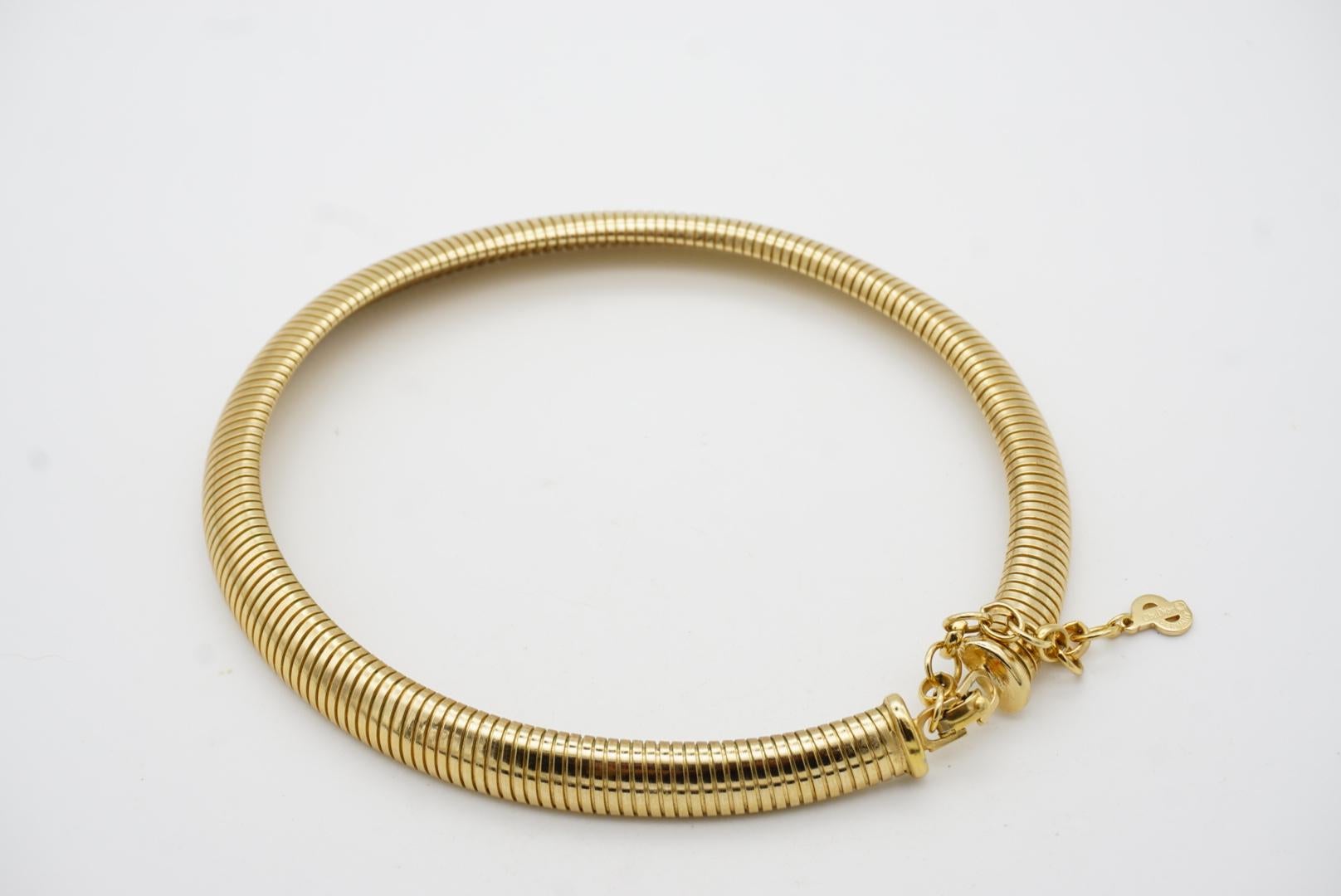 Christian Dior Vintage 1980s Ribbed Adjustable Omega Snake Choker Gold Necklace 2