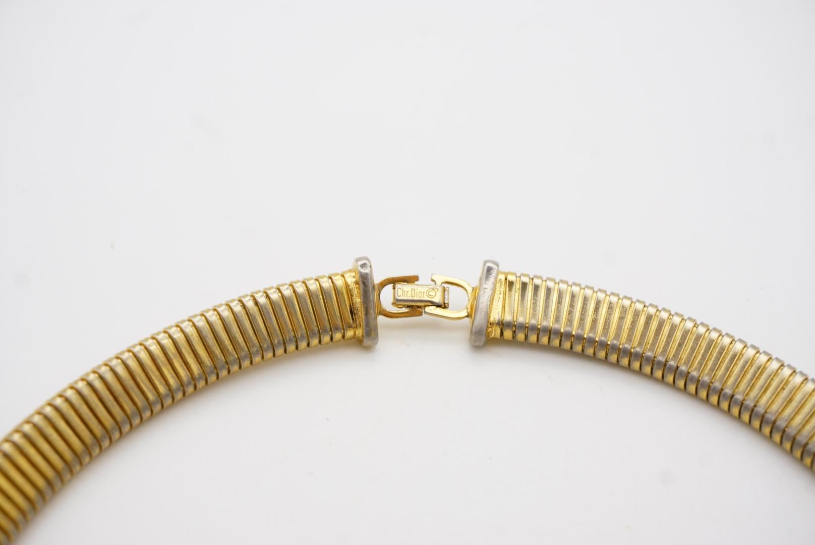 Christian Dior Vintage 1980s Ribbed Omega Snake Chunky Collar Choker Necklace 8