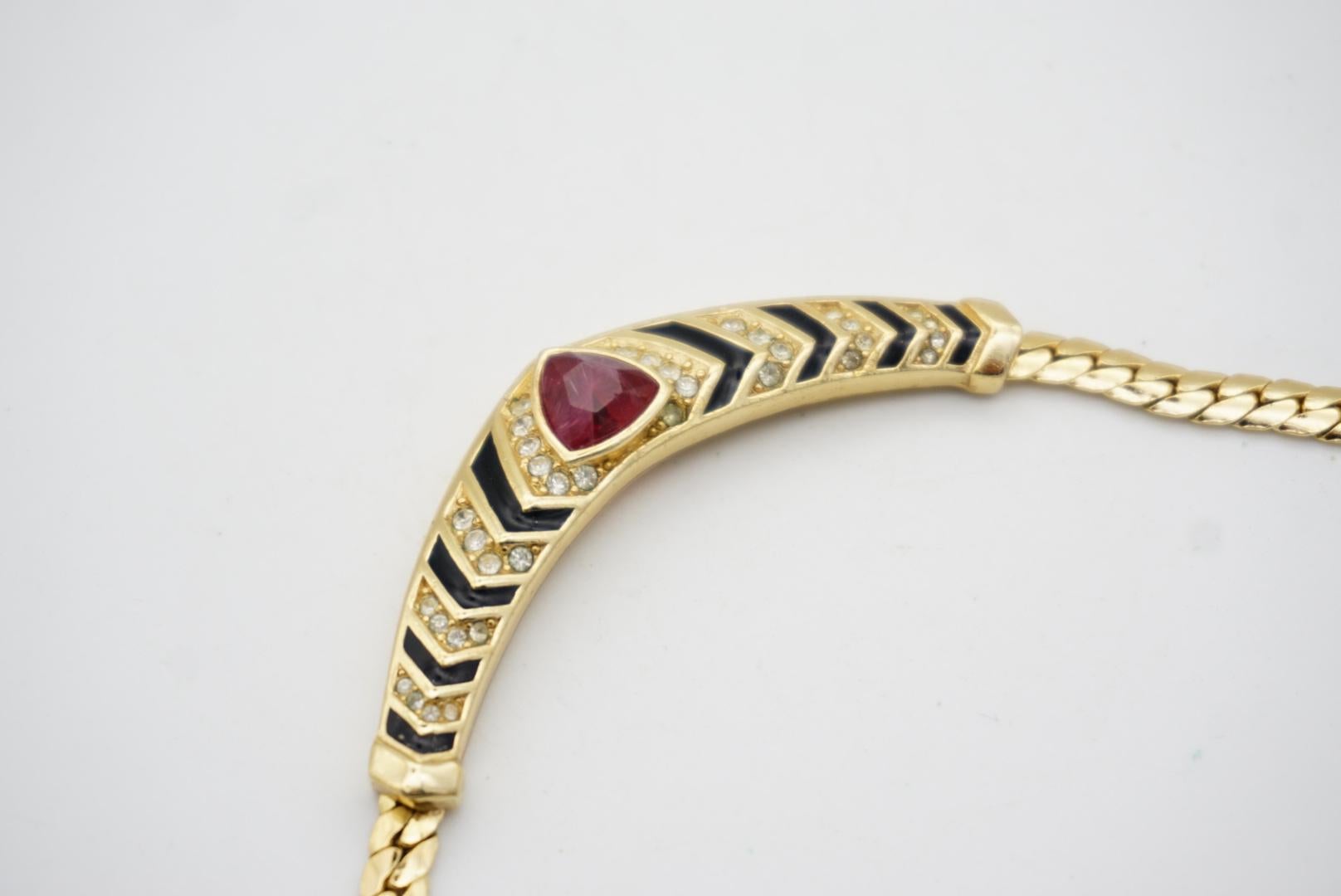 Christian Dior Vintage 1980s Ruby Black Crystals Triangle Pendant Gold Necklace For Sale 10