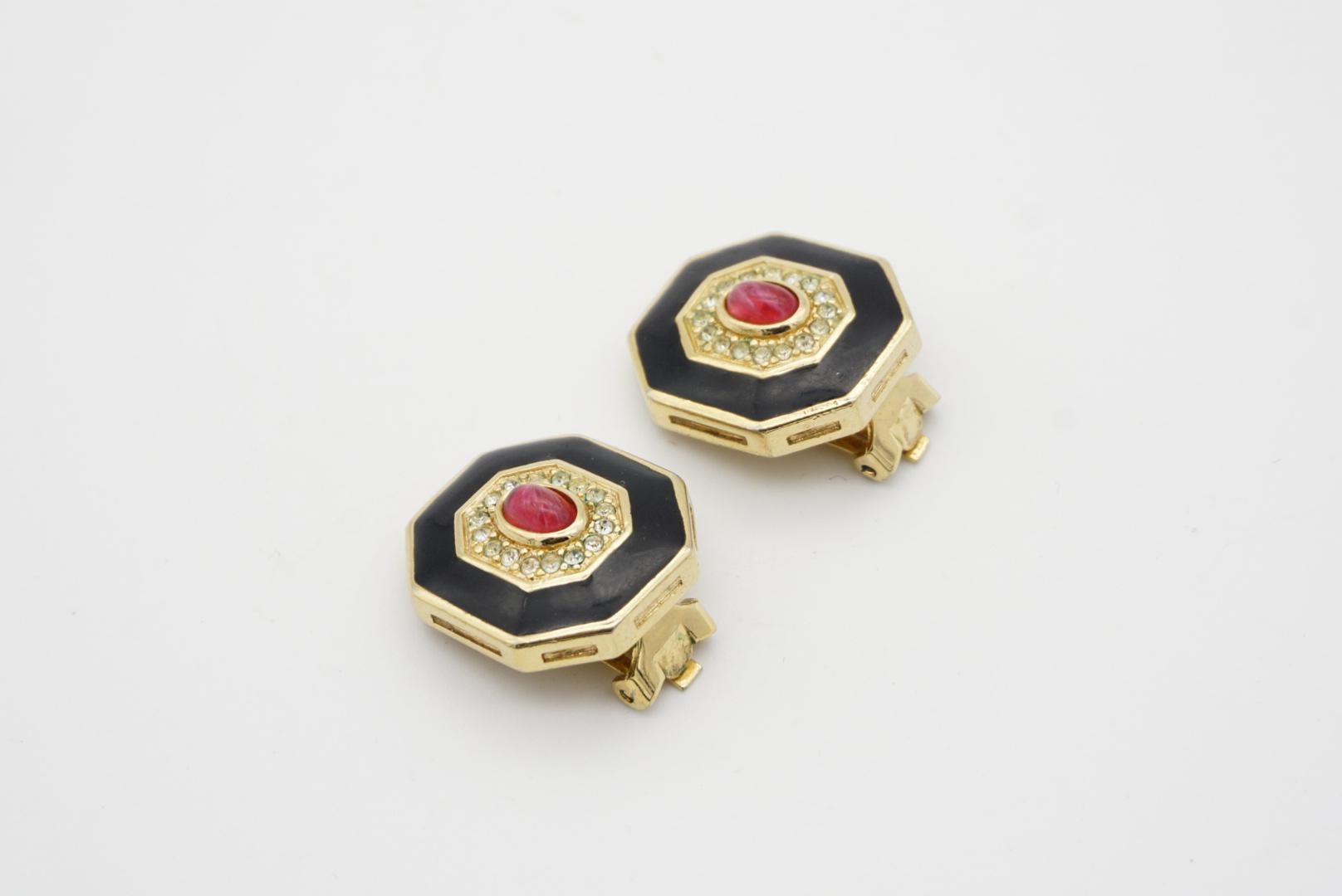 Christian Dior Vintage 1980s Ruby Gripoix Black Crystals Octagon Clip Earrings For Sale 4
