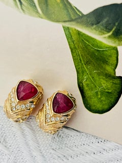 Christian Dior Vintage 1980s Ruby Gripoix Triangle Crystals Clip Domed Earrings