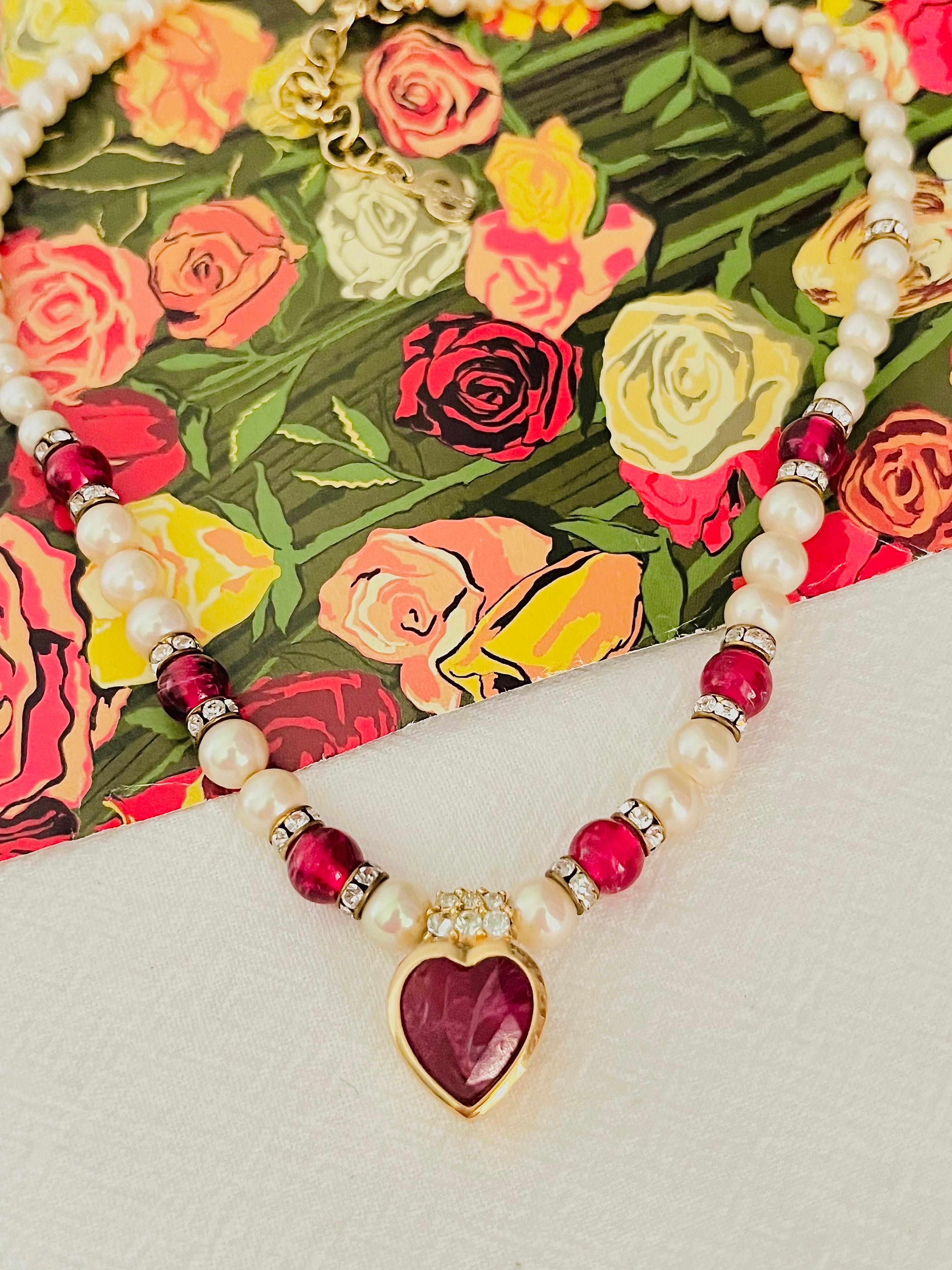 Art Deco Christian Dior Vintage 1980s Ruby Heart White Pearls Cabochon Crystals Necklace For Sale