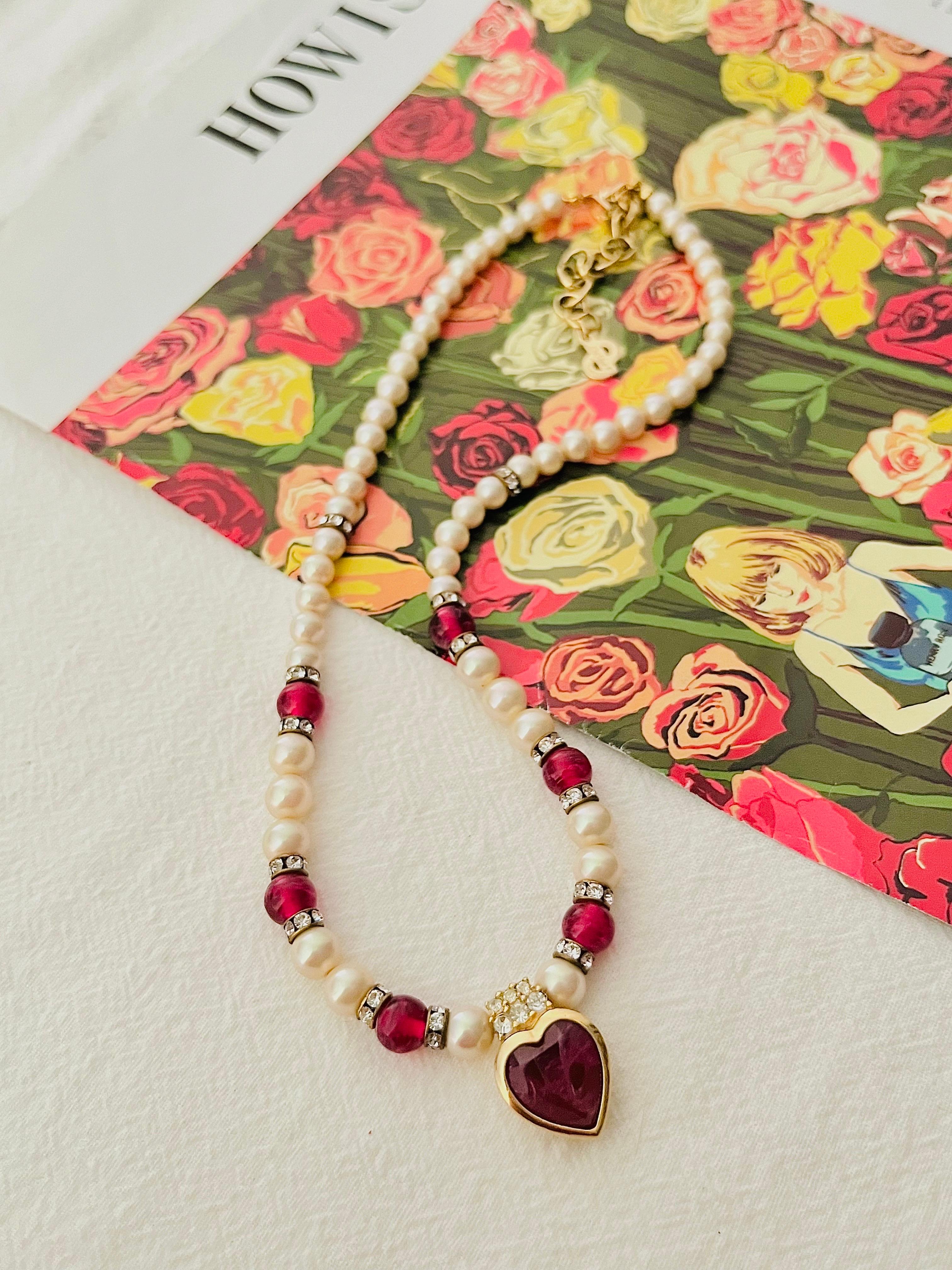 Christian Dior Vintage 1980s Ruby Heart White Pearls Cabochon Crystals Necklace For Sale 1