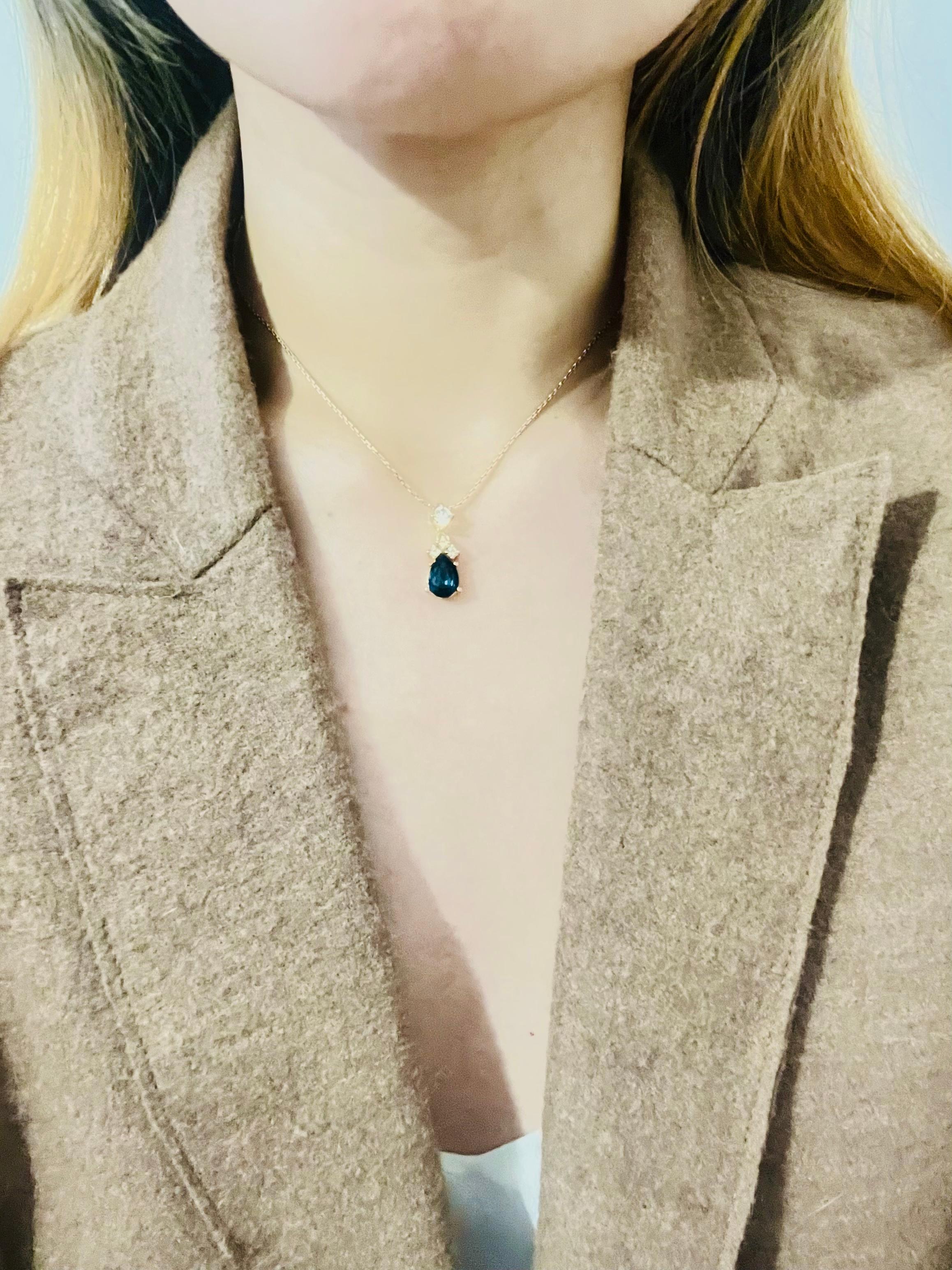 Christian Dior Vintage 1980s Sapphire Crystals Water Drop Set Necklace Earrings For Sale 4