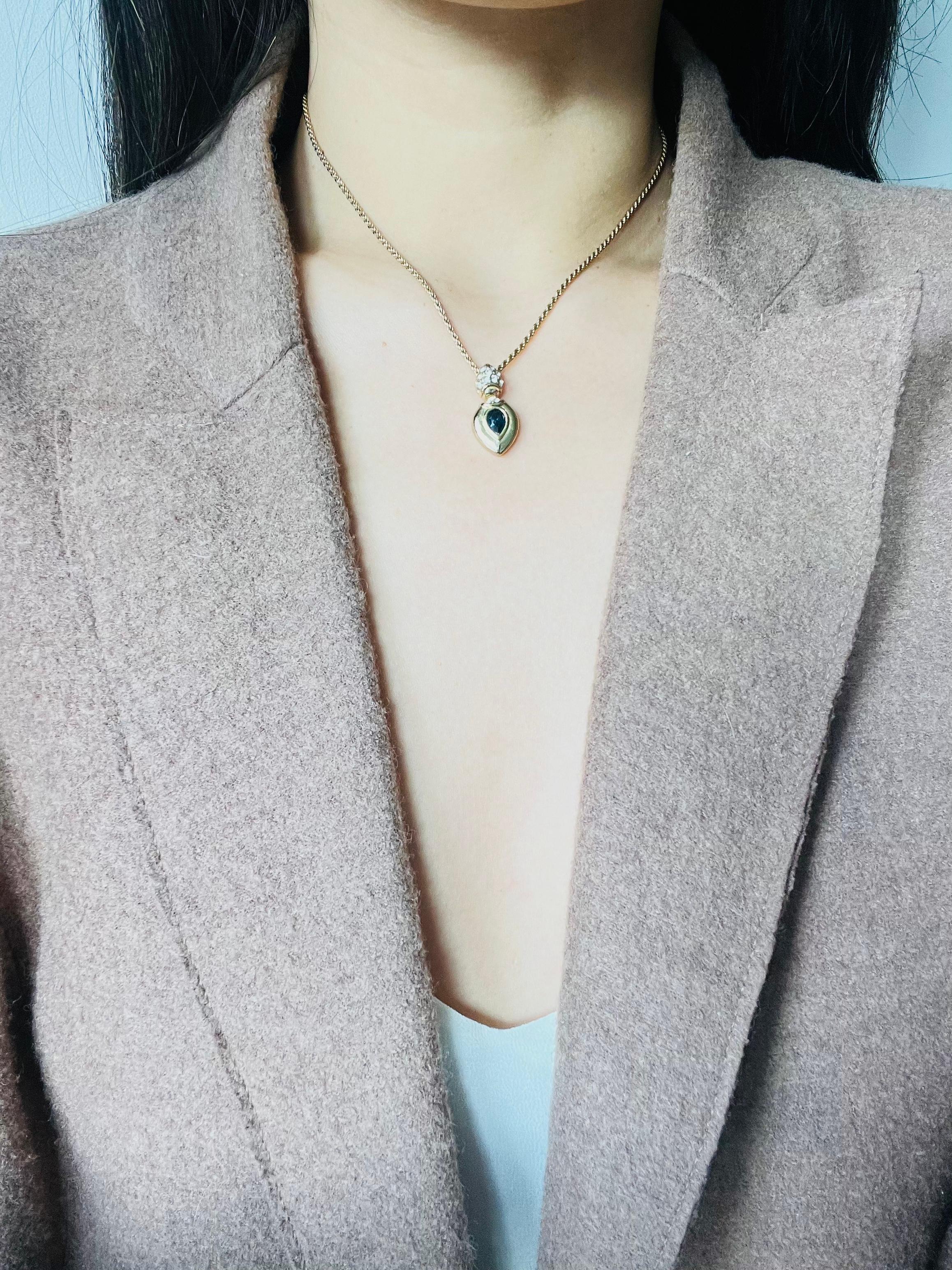 Christian Dior Vintage 1980s Sapphire Crystals Water Tear Drop Pendant Necklace For Sale 1