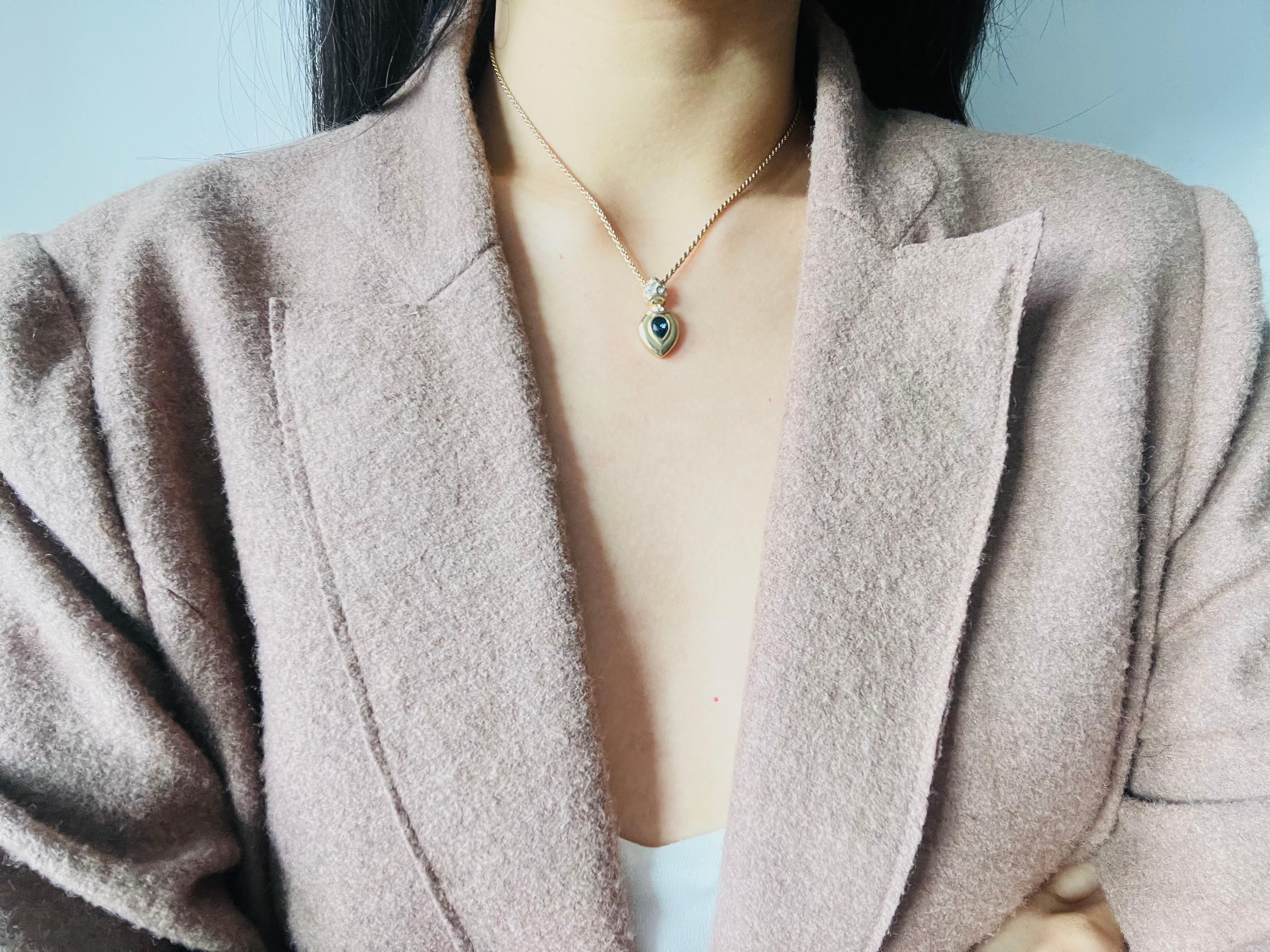 Christian Dior Vintage 1980s Sapphire Crystals Water Tear Drop Pendant Necklace For Sale 4