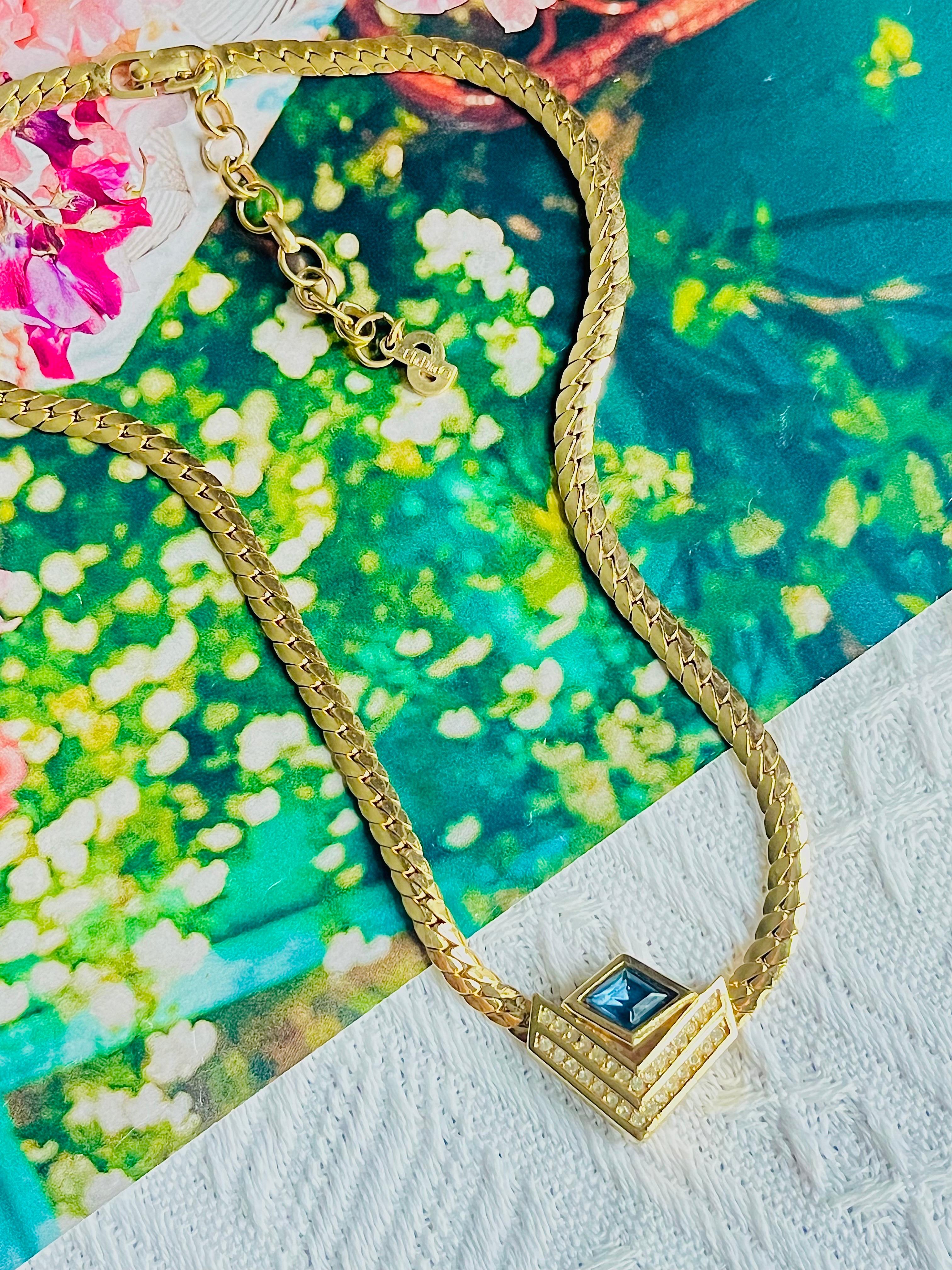 Art Déco Christian Dior Collana vintage anni '80 con zaffiro, diamante e cristalli a doppio triangolo in vendita