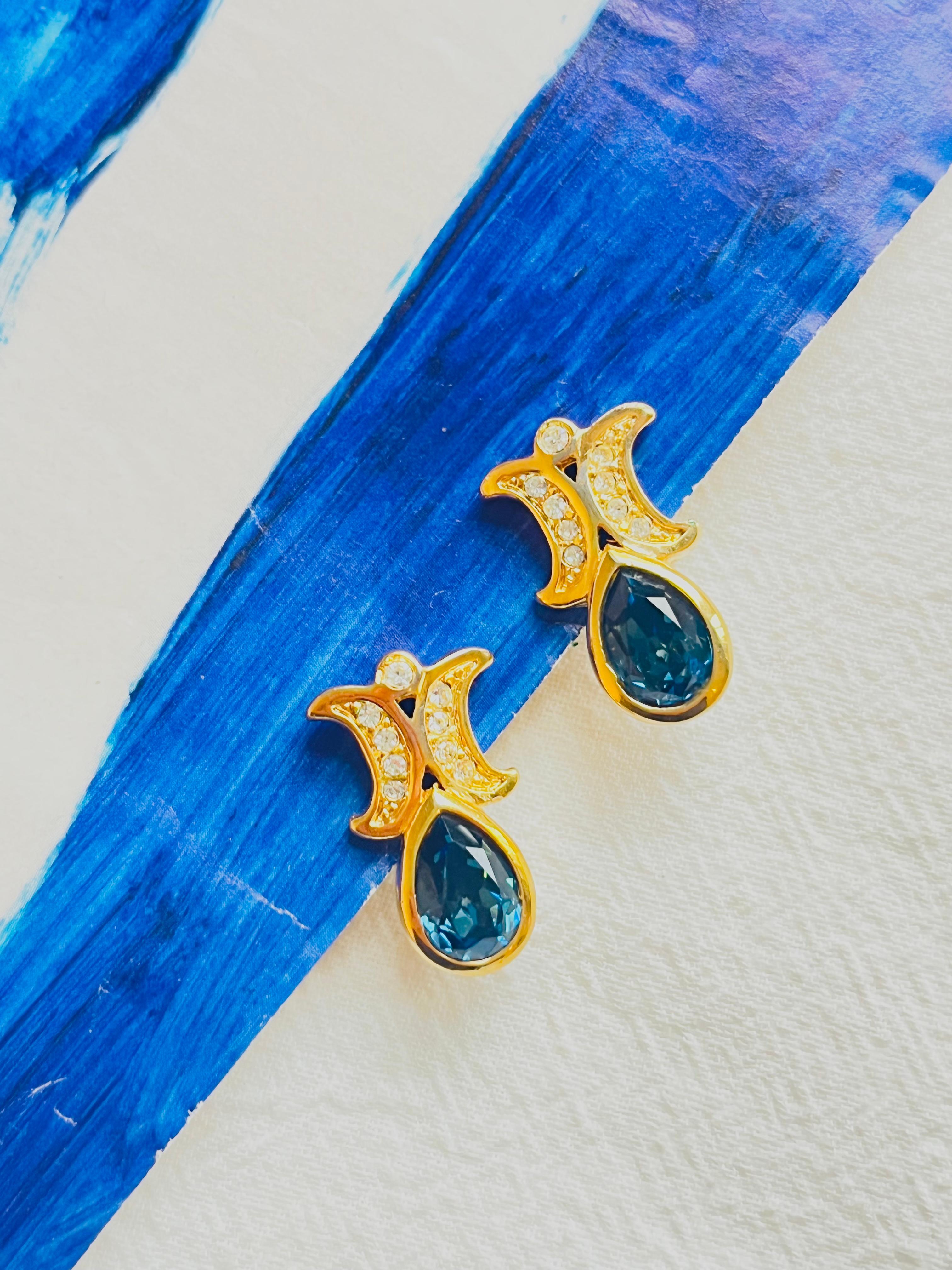 Christian Dior Vintage 1980s Sapphire Double Crystals Moons Water Drop Earrings In Excellent Condition For Sale In Wokingham, England