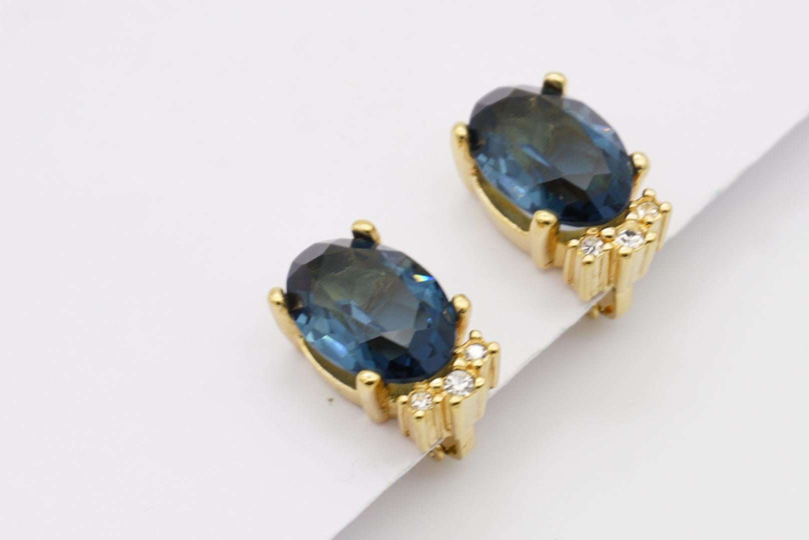 Christian Dior Vintage 1980s Sapphire Navy Oval Crystals Gold Clip On Earrings For Sale 3