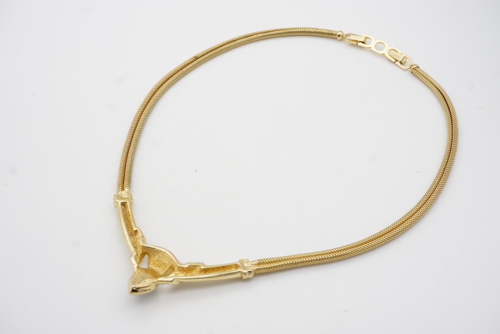 Christian Dior, collier pendentif ajouré avec saphirs et gouttes d'eau, années 1980 en vente 8