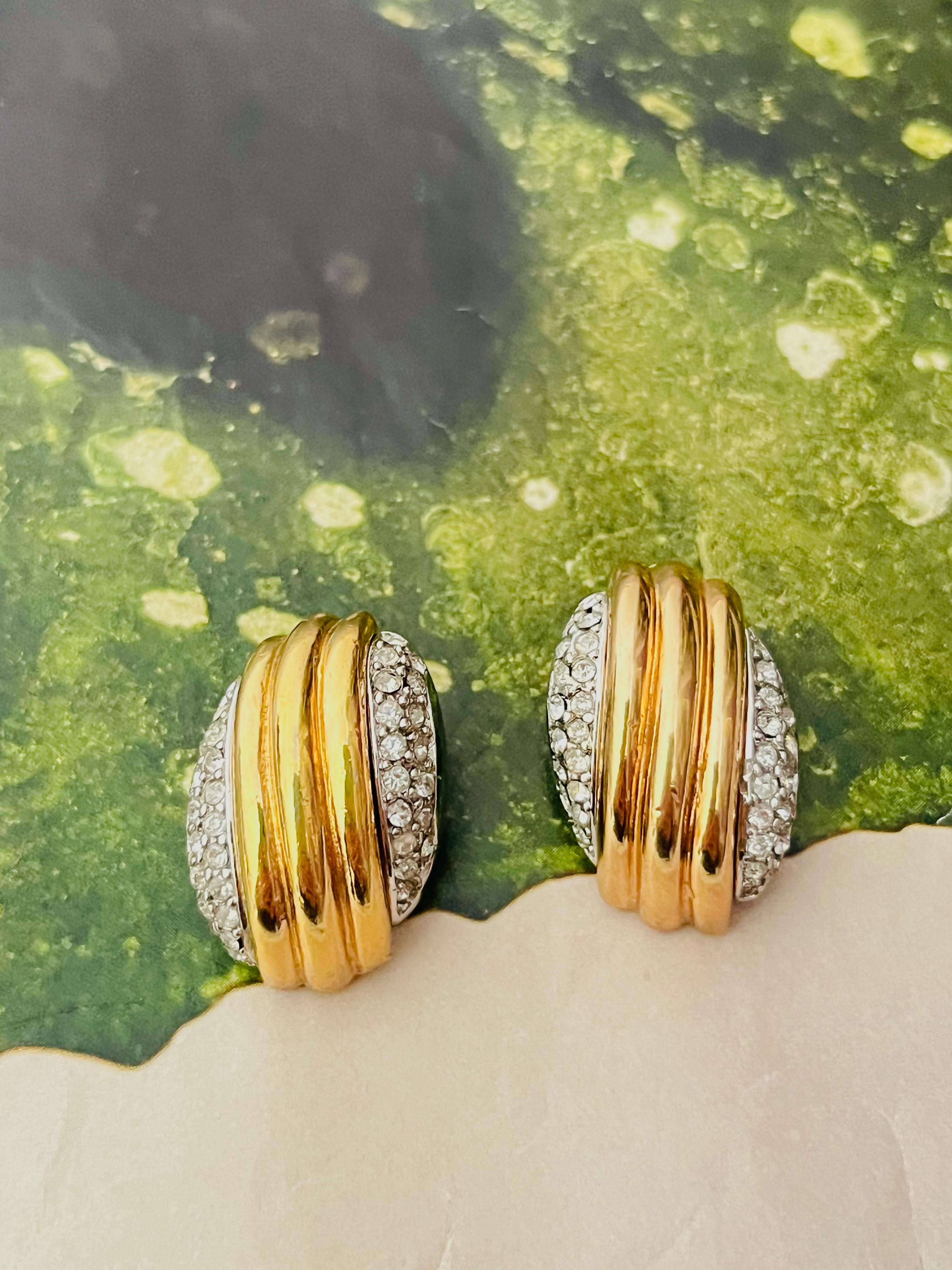 Christian Dior Vintage 1980s Shell Double Crystals Silver Gold Chunky Earrings In Good Condition For Sale In Wokingham, England