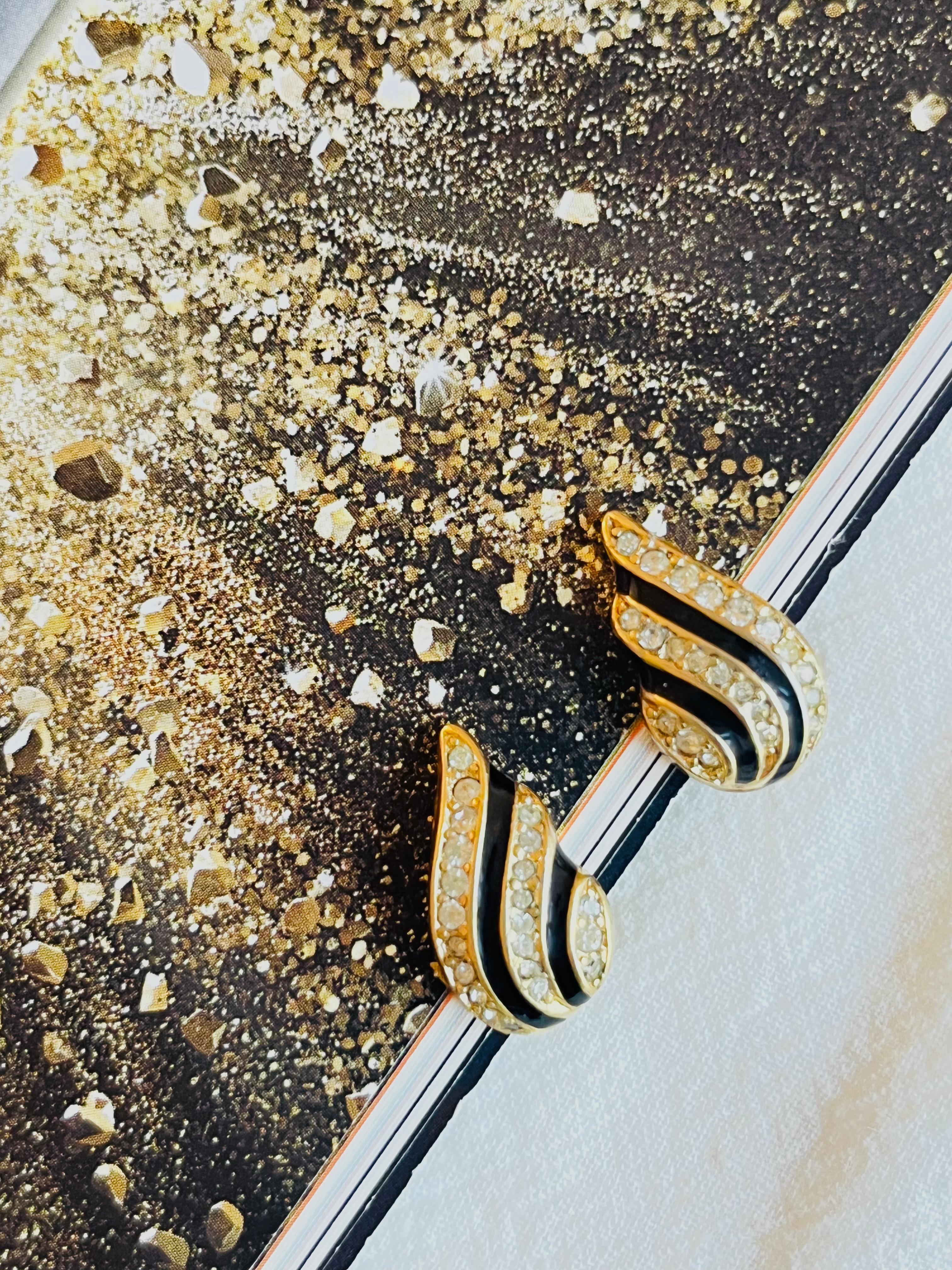 Art Deco Christian Dior Vintage 1980s Shell Flame Wing Crystals Black Gold Clip Earrings