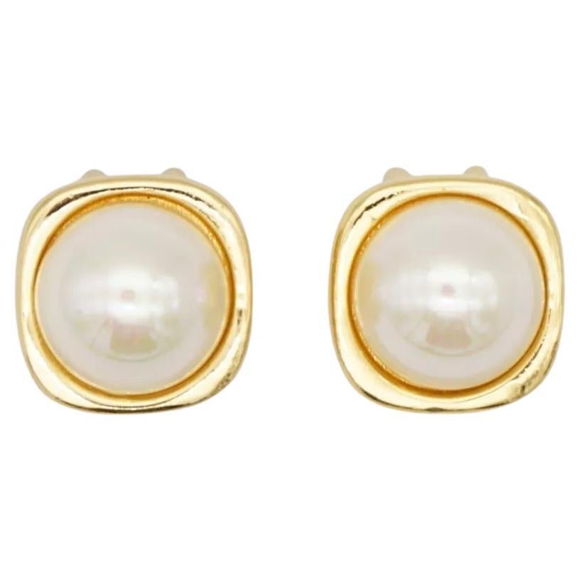 Christian Dior Vintage 1980s Square Cube White Round Pearl Gold Clip Earrings For Sale