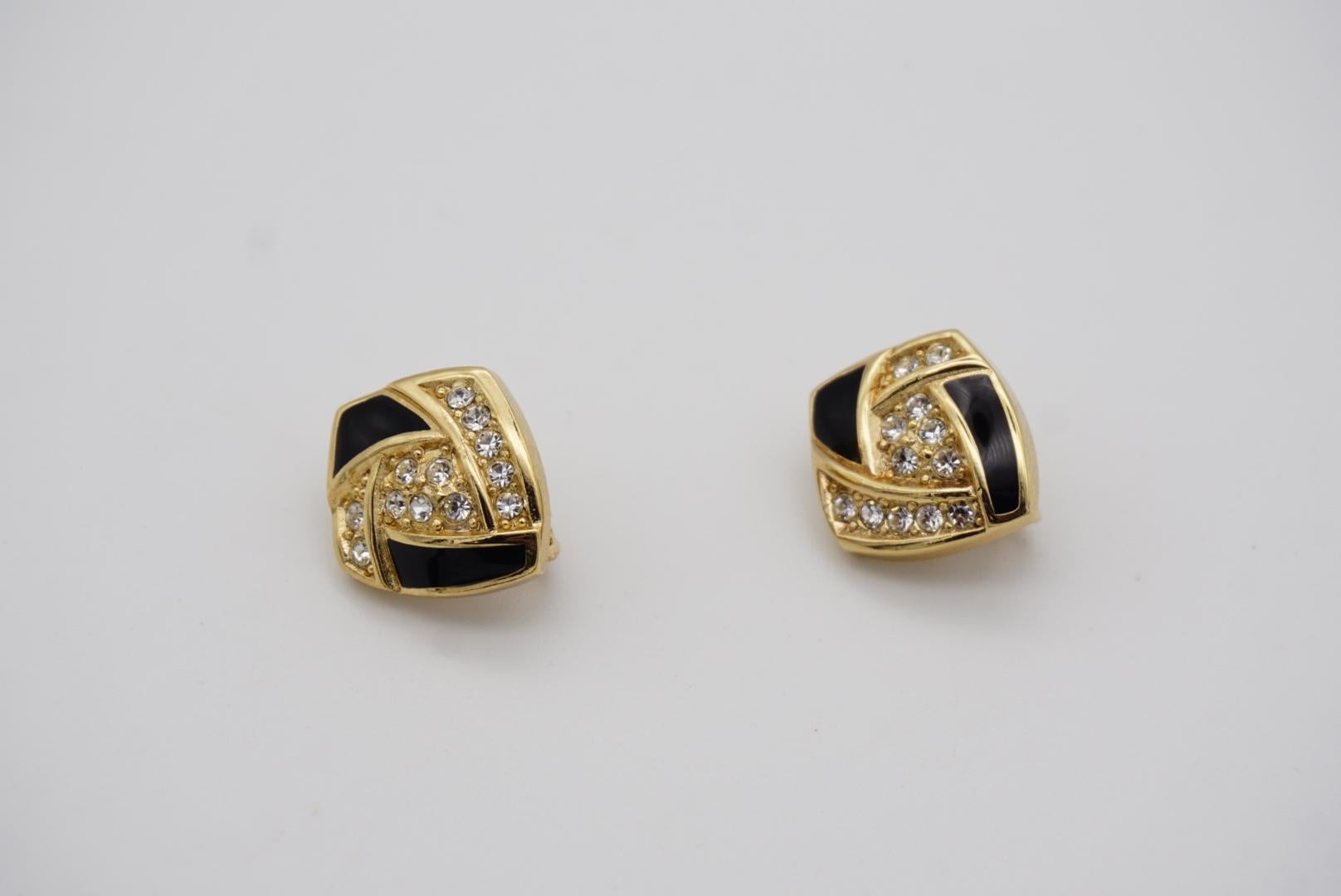 Christian Dior Vintage 1980s Swirl Crystals Black Enamel Shield Clip Earrings For Sale 2