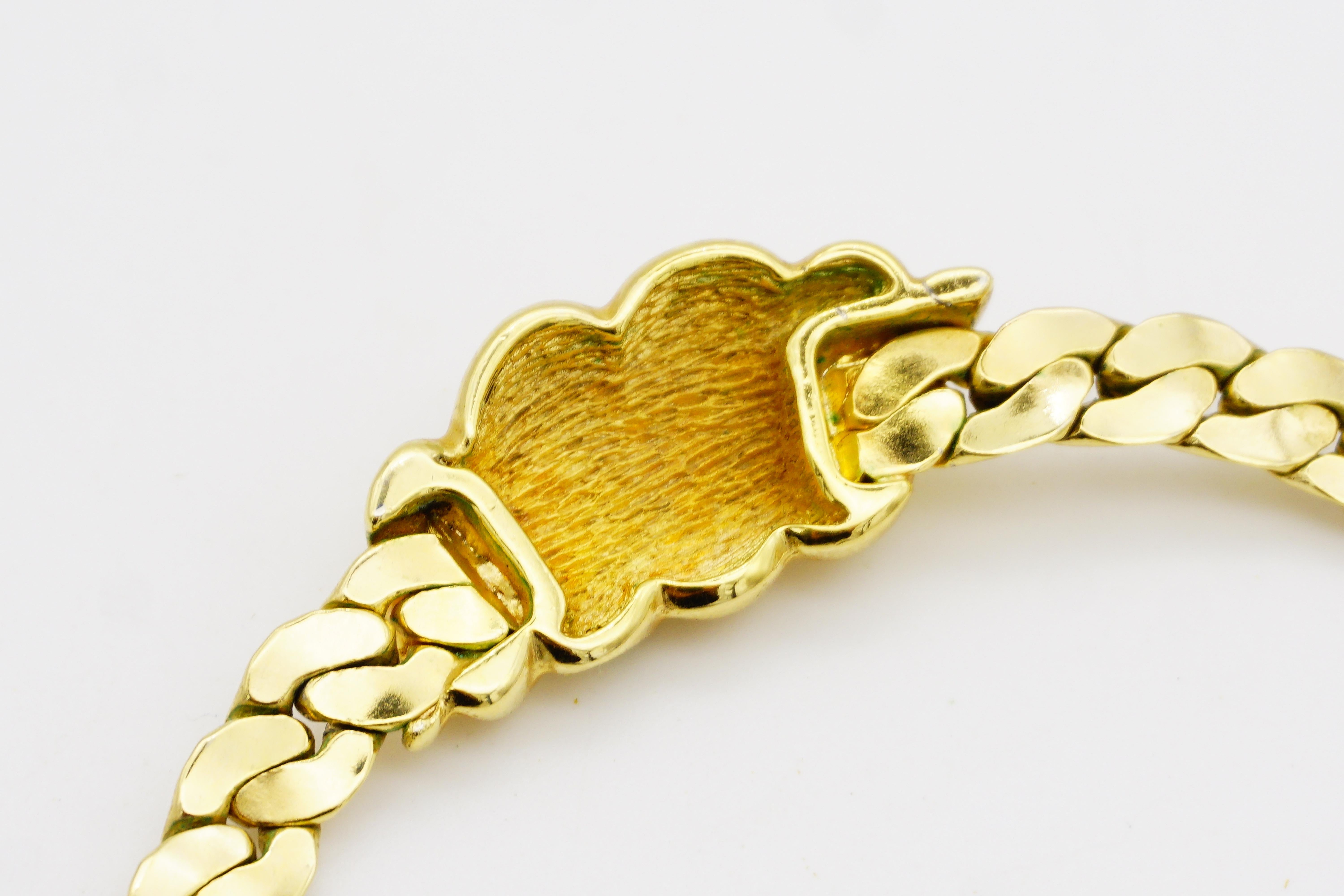 Christian Dior Vintage 1980s Swirl Wavy Conch Crystals Pendant Gold Necklace For Sale 7