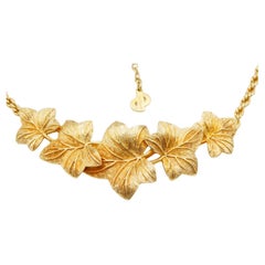 Christian Dior Vintage 1980s Symmetric Ivy Maple Five 5 Leaf Pendant Necklace