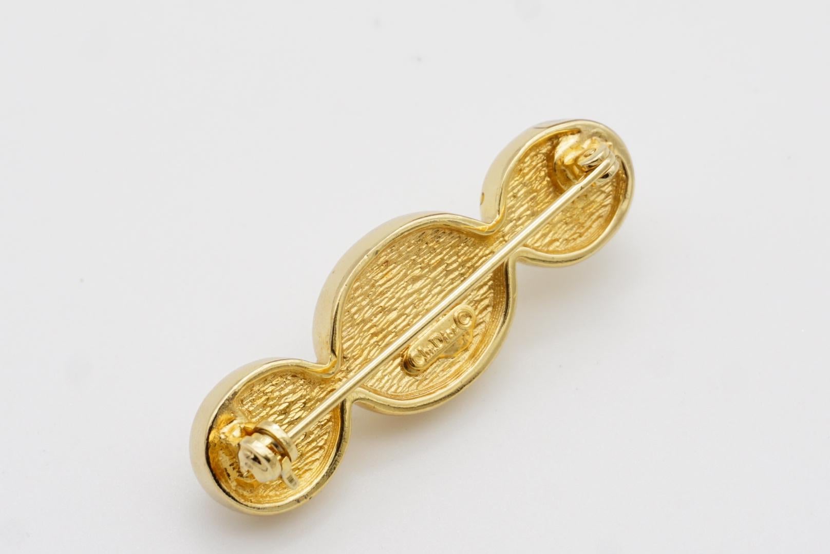 Christian Dior Vintage 1980s Symmetric White Trio Oval Pearls Long Bar Brooch For Sale 7