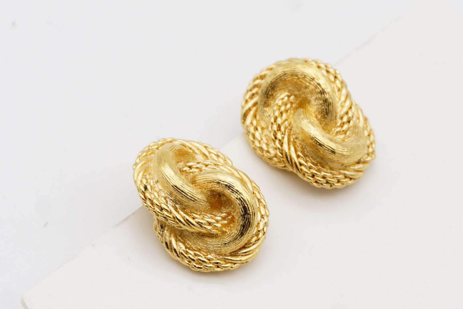 Christian Dior Vintage 1980er Jahre Texturierte ineinandergreifende gedrehte Gold-Clip-Ohrringe mit gedrehtem Knoten im Angebot 3