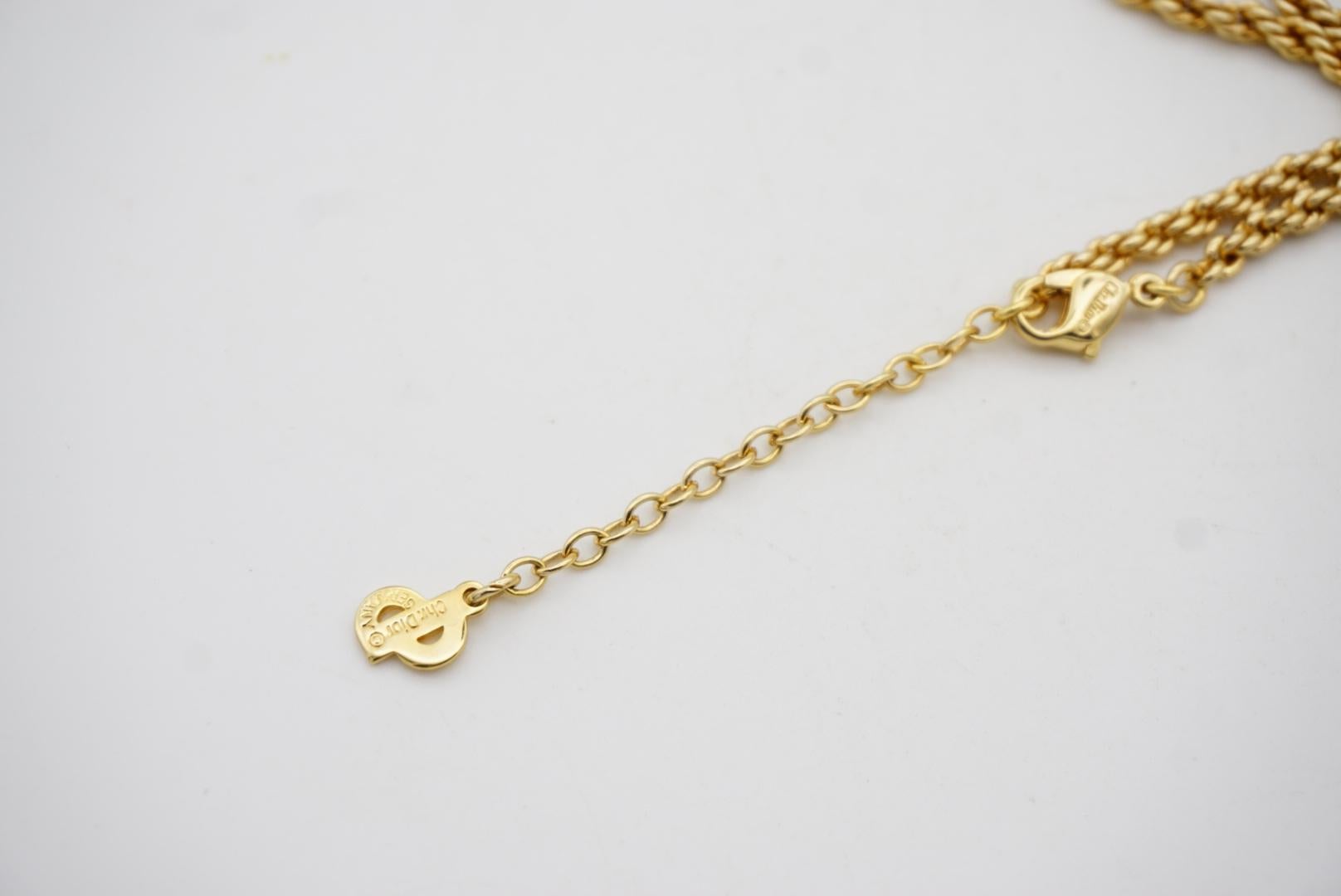 Christian Dior Vintage 1980s Textured Ivy Maple Five Leaf Pendant Gold Necklace For Sale 6