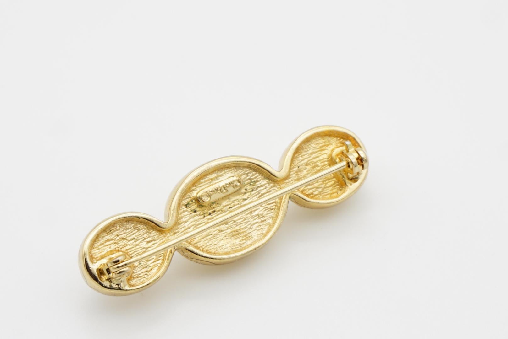 Christian Dior Vintage 1980s Three Trio White Oval Pearls Long Bar Gold Brooch 8